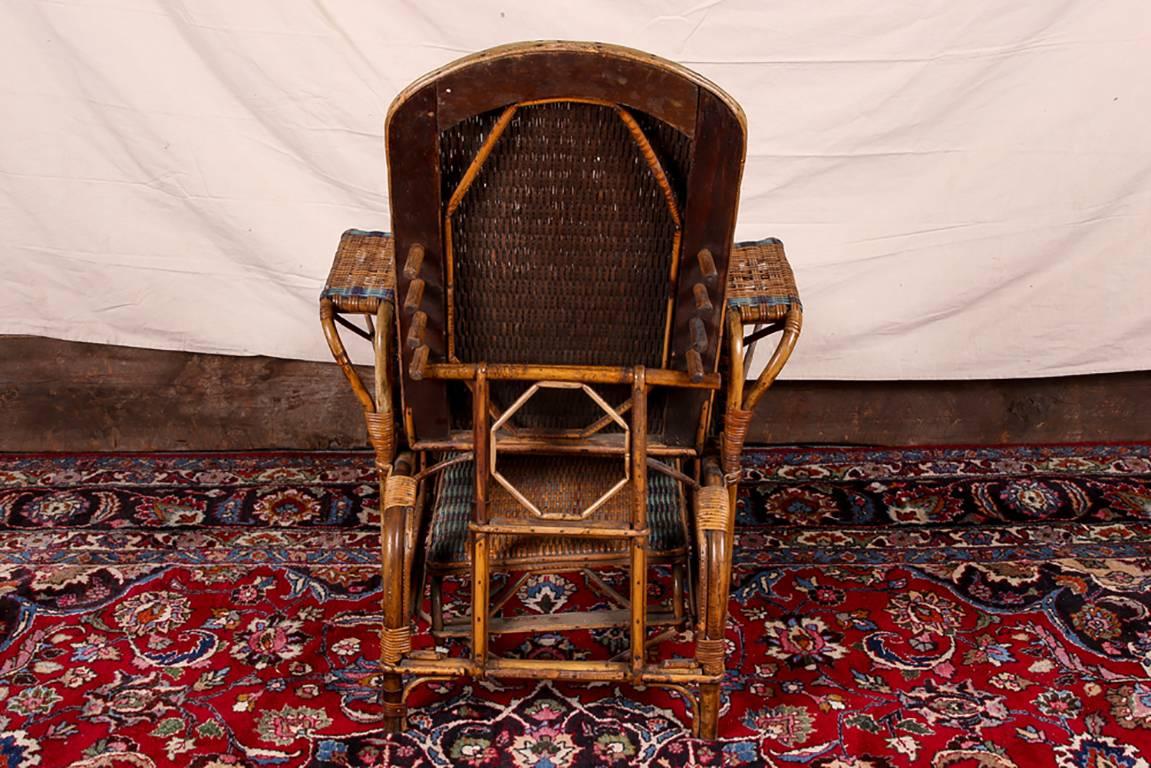 1920s Rattan and Wicker Lounge Chair with Ottoman In Good Condition In Bridgeport, CT