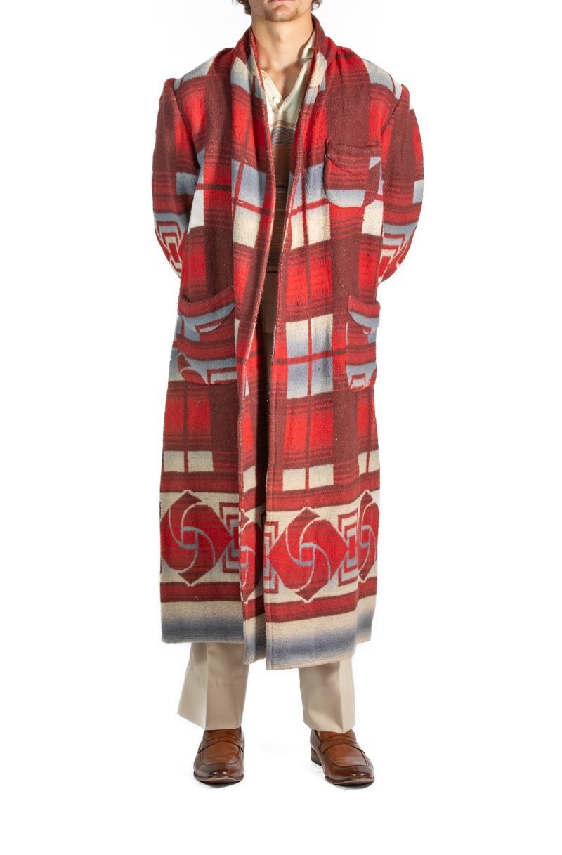 1920S Red & Blue Wool/Cotton Mens Robe
MORPHEW VINTAGE represents the finest pieces of fashions past. Sourced from across the globe, dating as far back as a century. Each piece is selected with both quality and rarity in mind. Often referred to as