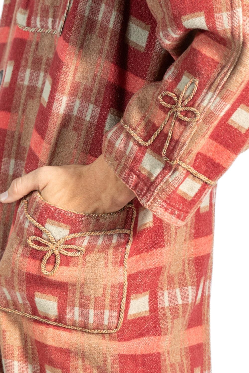 1920S Red & Brown Plaid Wool/Cotton Mens Robe For Sale 1