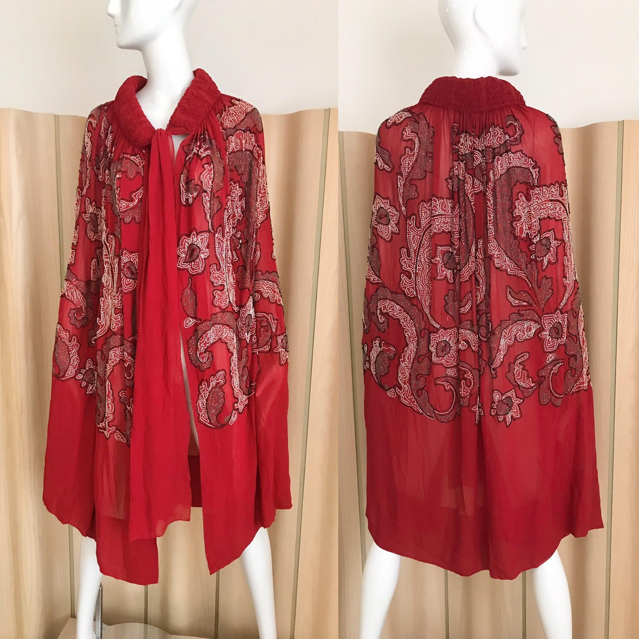 1920s Berry Red Made in France Silk Beaded Cape.
Fit all Size