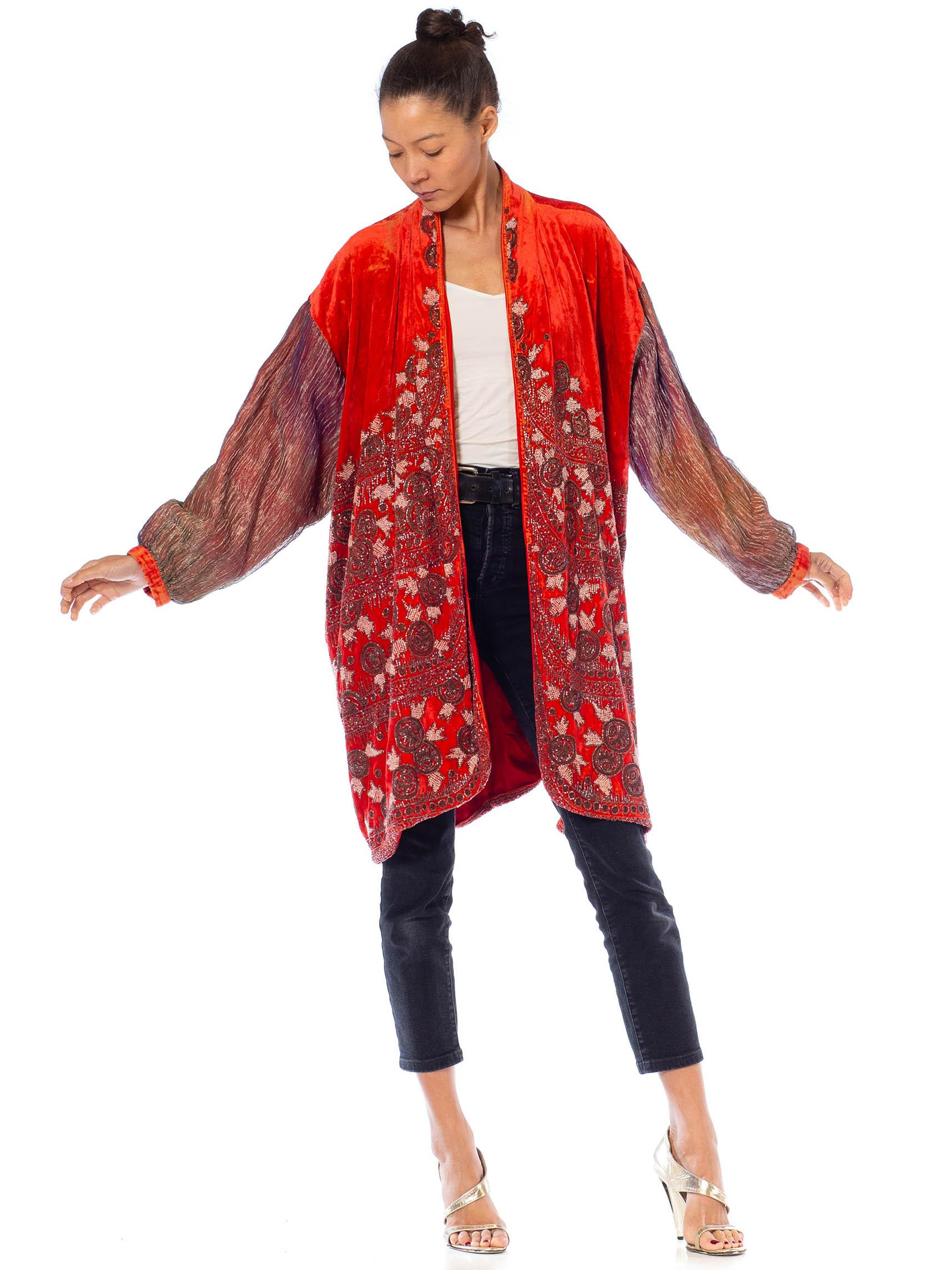 1920S Red Silk Velvet Beaded Opera Coat From Paris For Sale 5