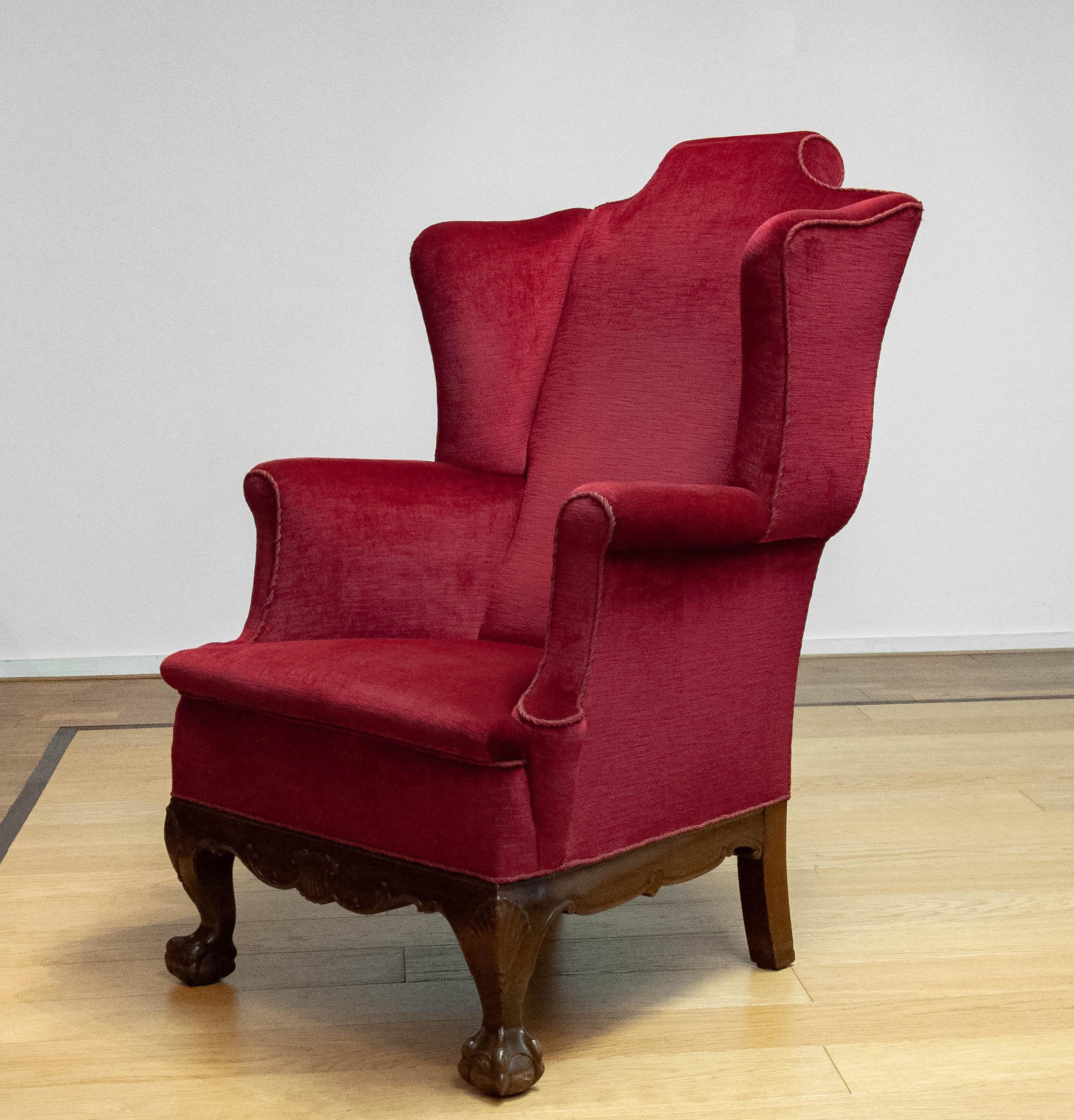 20th Century 1920s Red Velvet Chippendale  / George Wingback Chair With Claw And Ball Feet For Sale