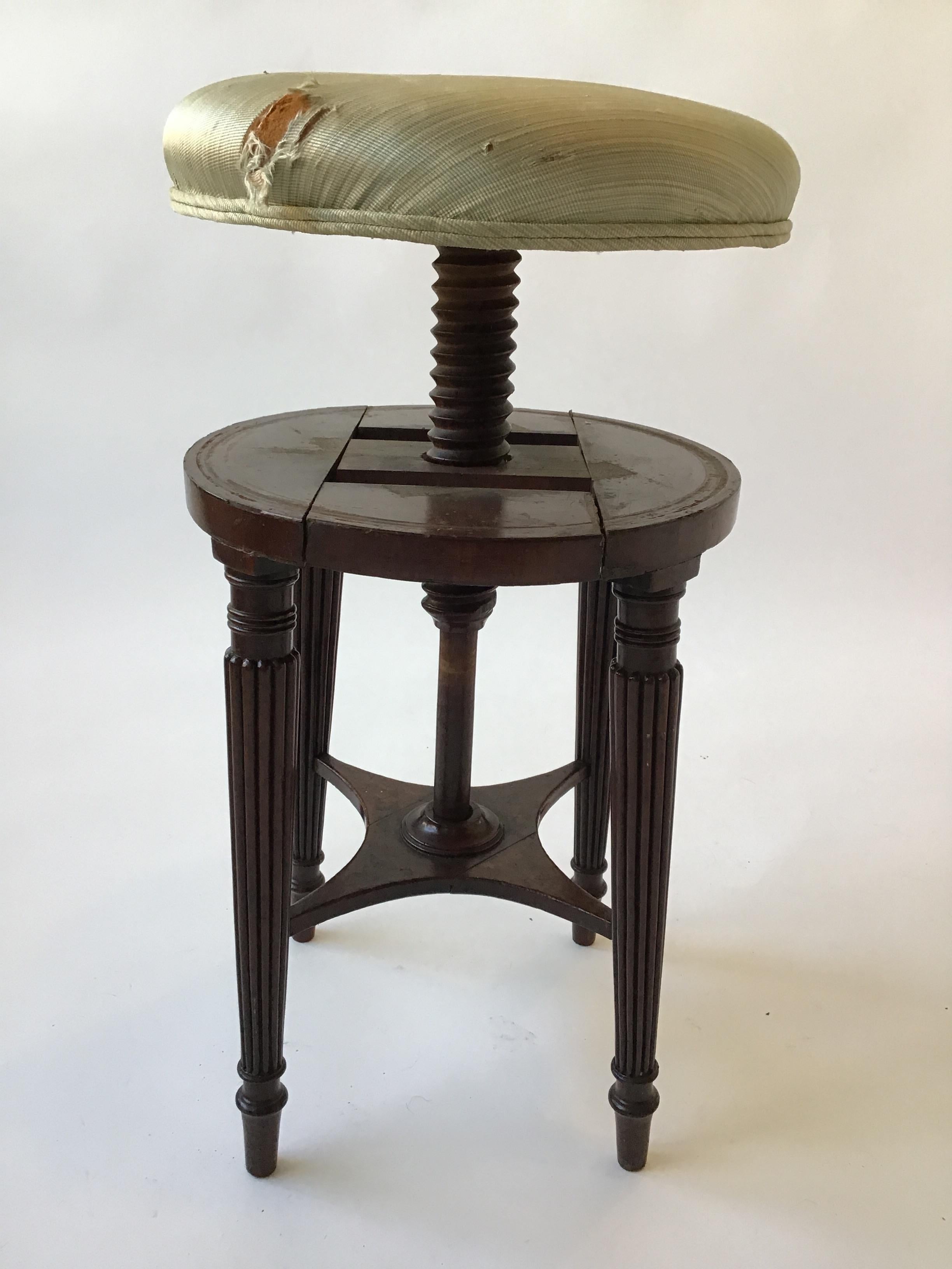 1920s Revolving Piano Stool For Sale 1