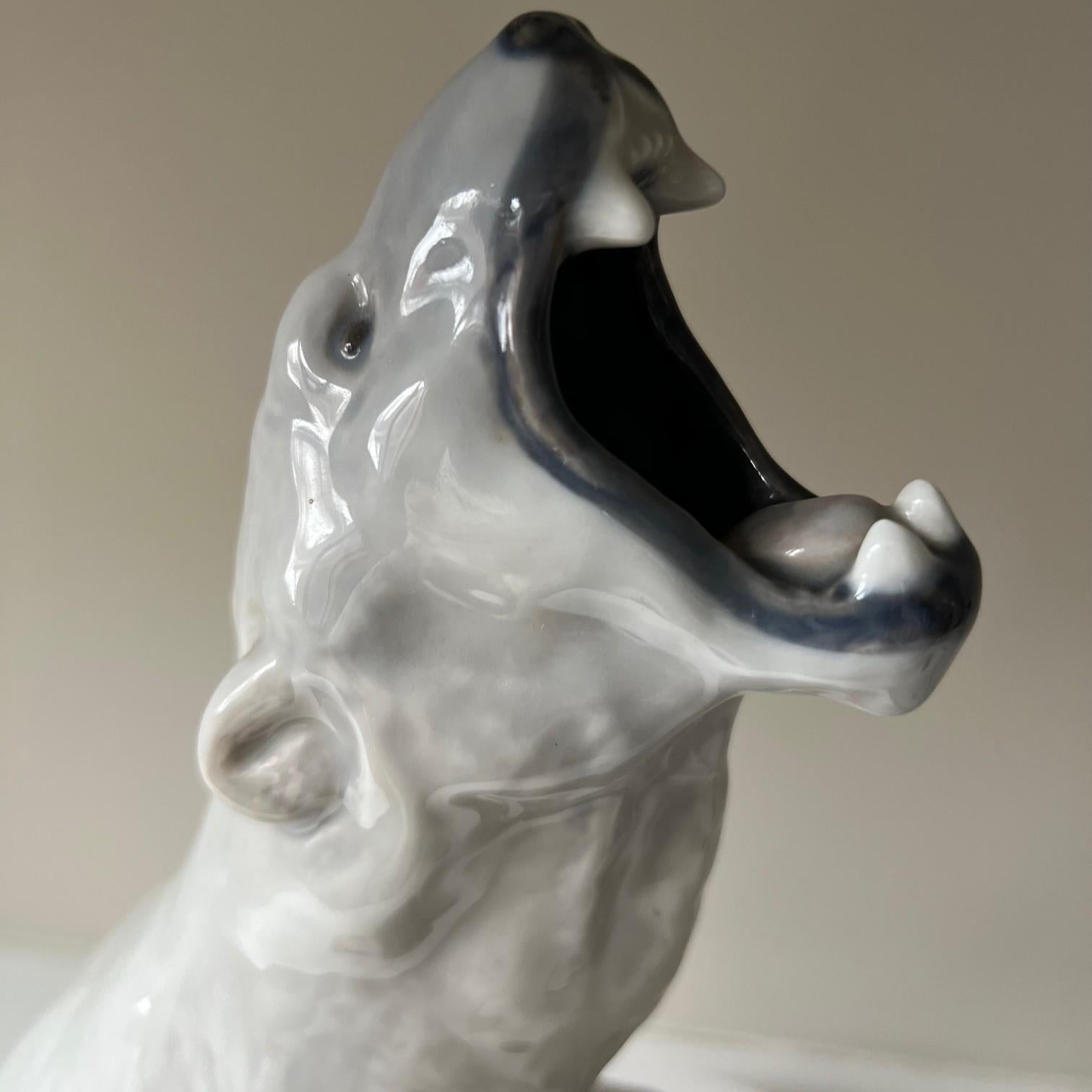 Smaltato Orso polare ruggente del 1920 n. 502 di C.F. Liisberg di Royal Copenhagen in vendita