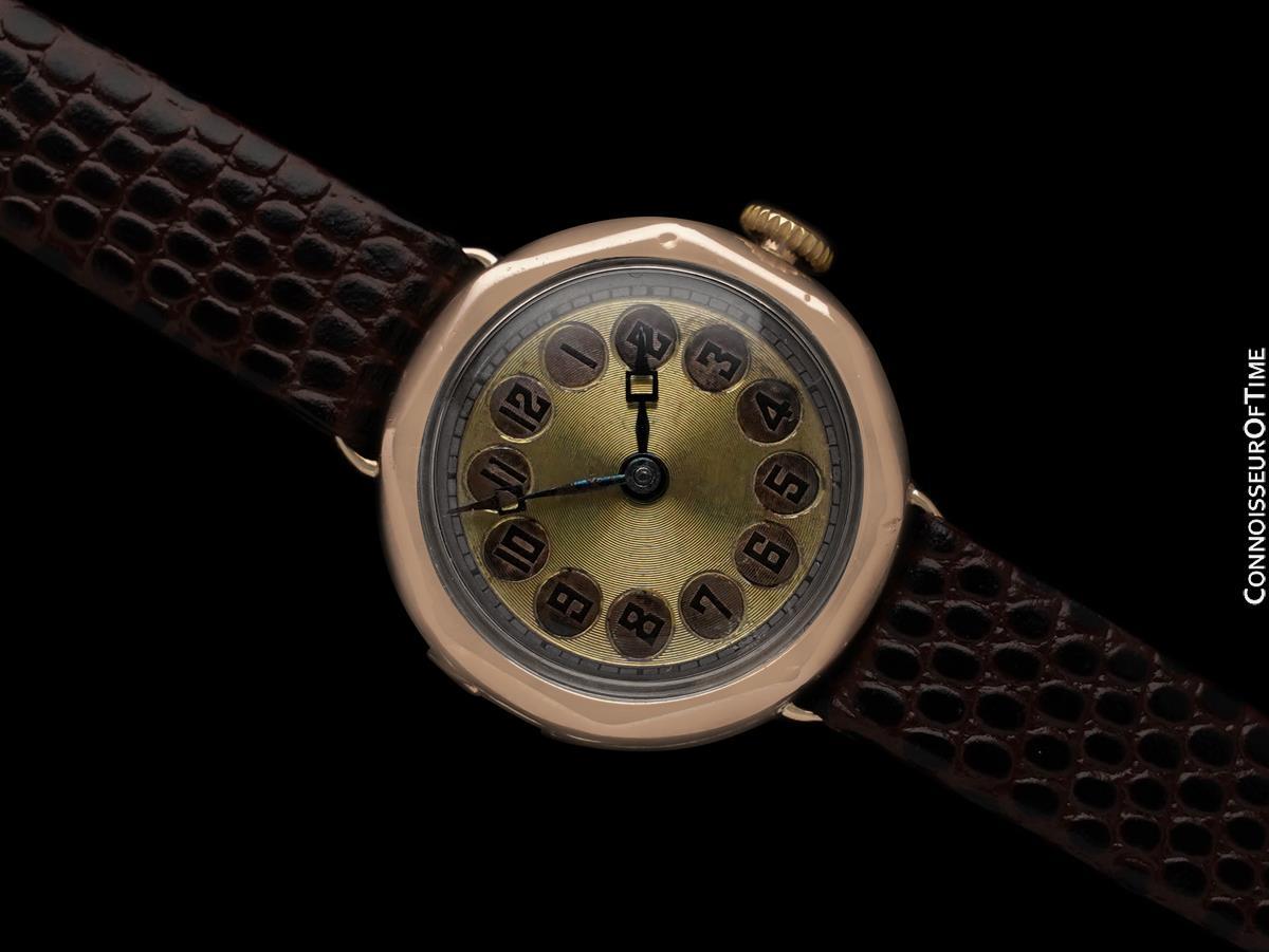 NAMED ONE OF WATCHPRO MAGAZINE’S “HOT 100” - THE TOP 100 INFLUENCERS OF THE U.S. WATCH INDUSTRY. HOW CAN WE SERVE YOU? 

We’re new to offering our carefully curated collection on 1stDibs, but we have sold over 10,000 fine watches and exceptionally