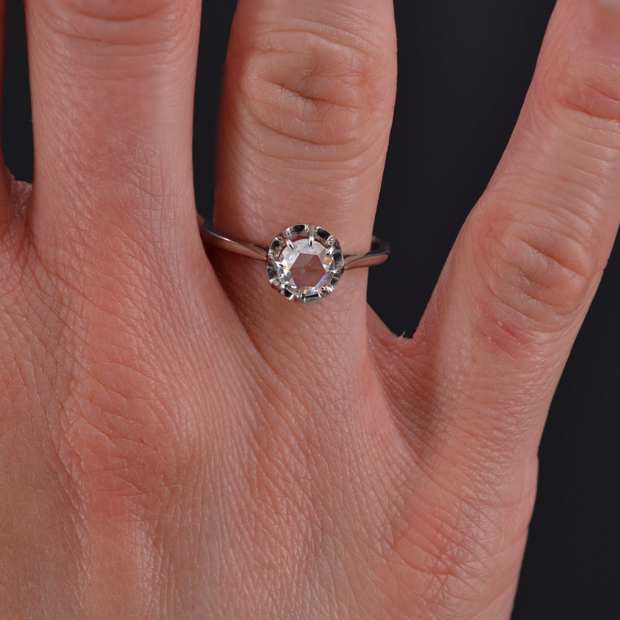 1920s Rose-Cut Diamond 18 Karat White Gold Solitaire Ring In Good Condition In Poitiers, FR