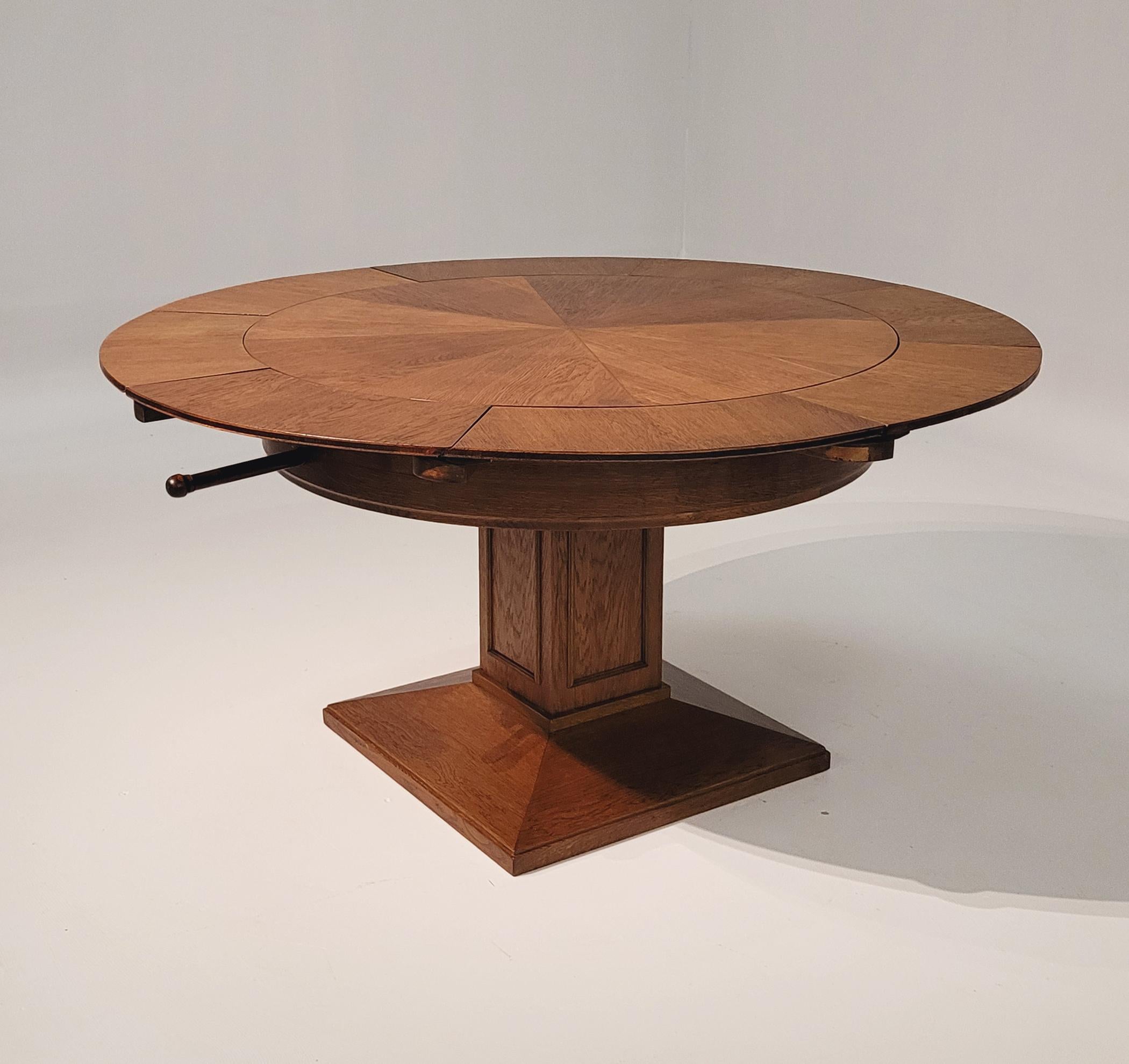 1920s Round Table with Special Mechanism, Rare Ability to Increase Its Diameter 1