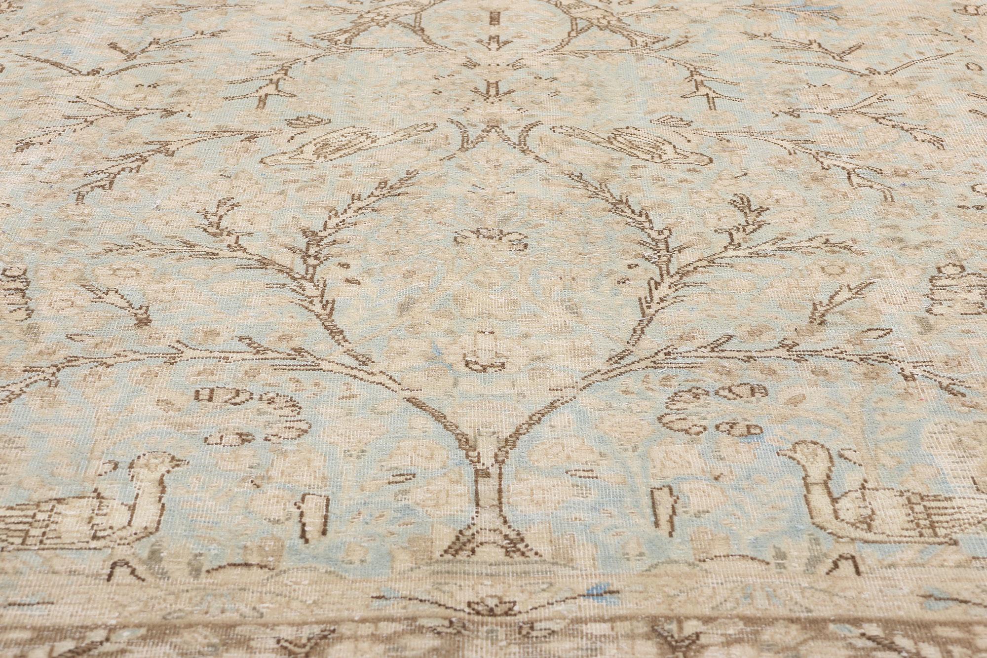 Noué à la main Tapis de jardin persan Tabriz pictural chic et rustique des années 1920 avec Mihrab Niche en vente