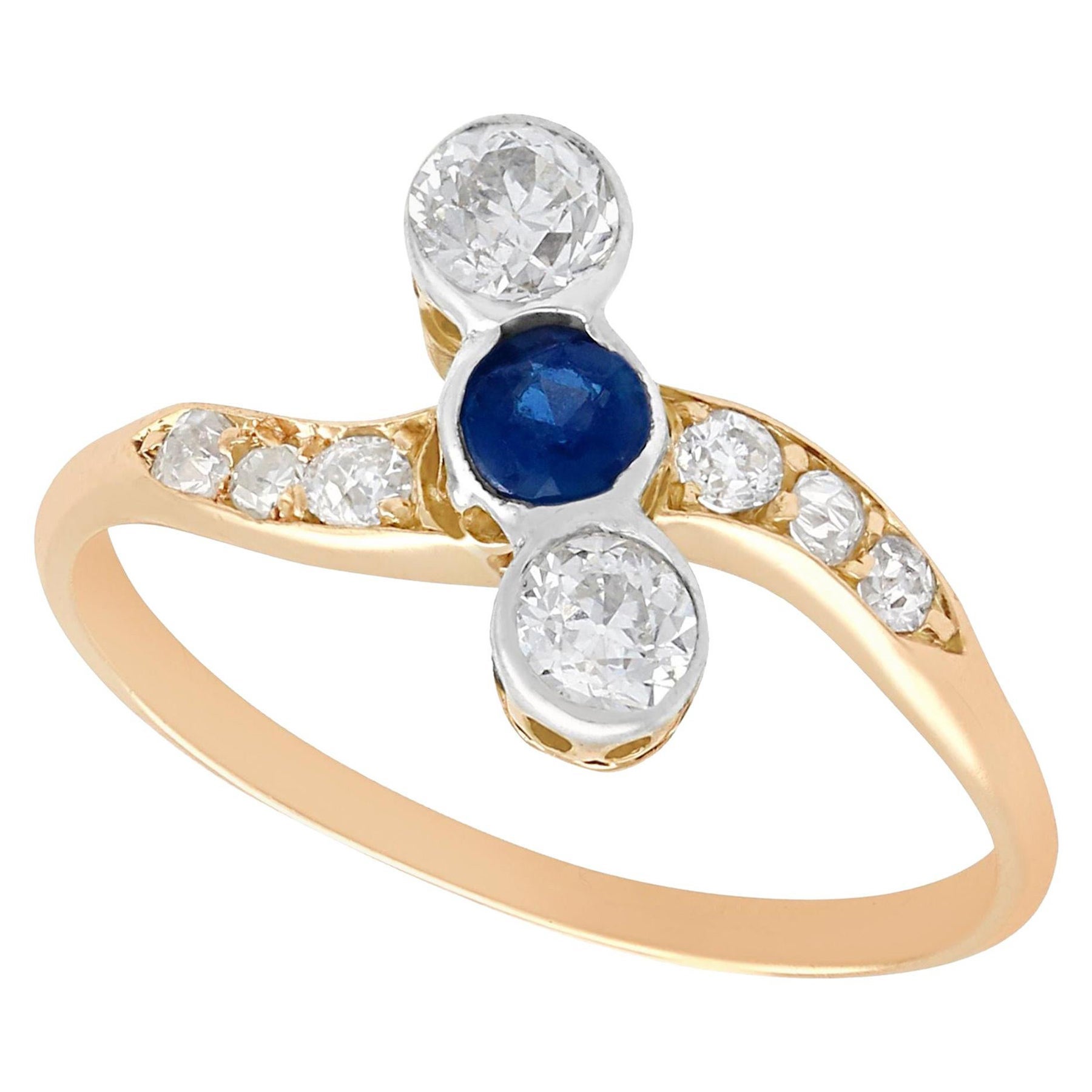 Anello da cocktail in oro giallo con zaffiro e diamanti degli anni '1920