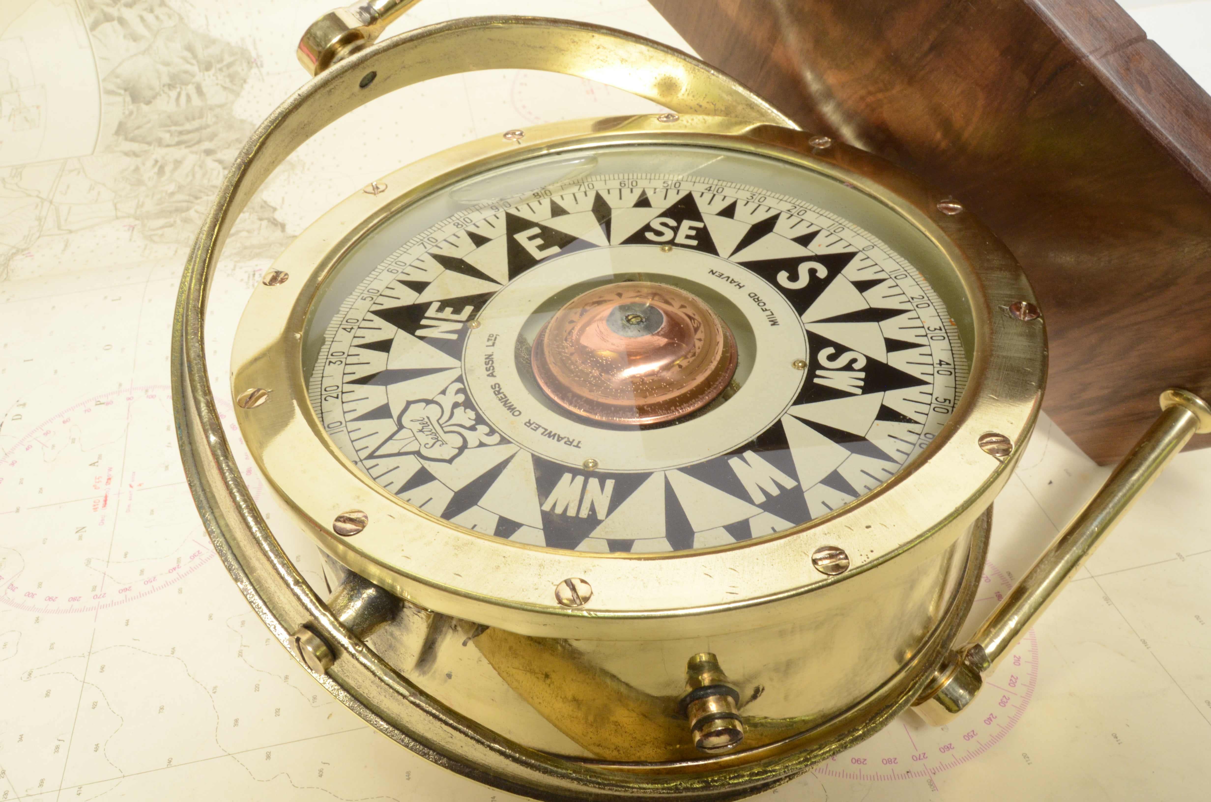 1920s Sestrel Brass Nautical Gimbal Compass Antique Maritime Navigation Device 8