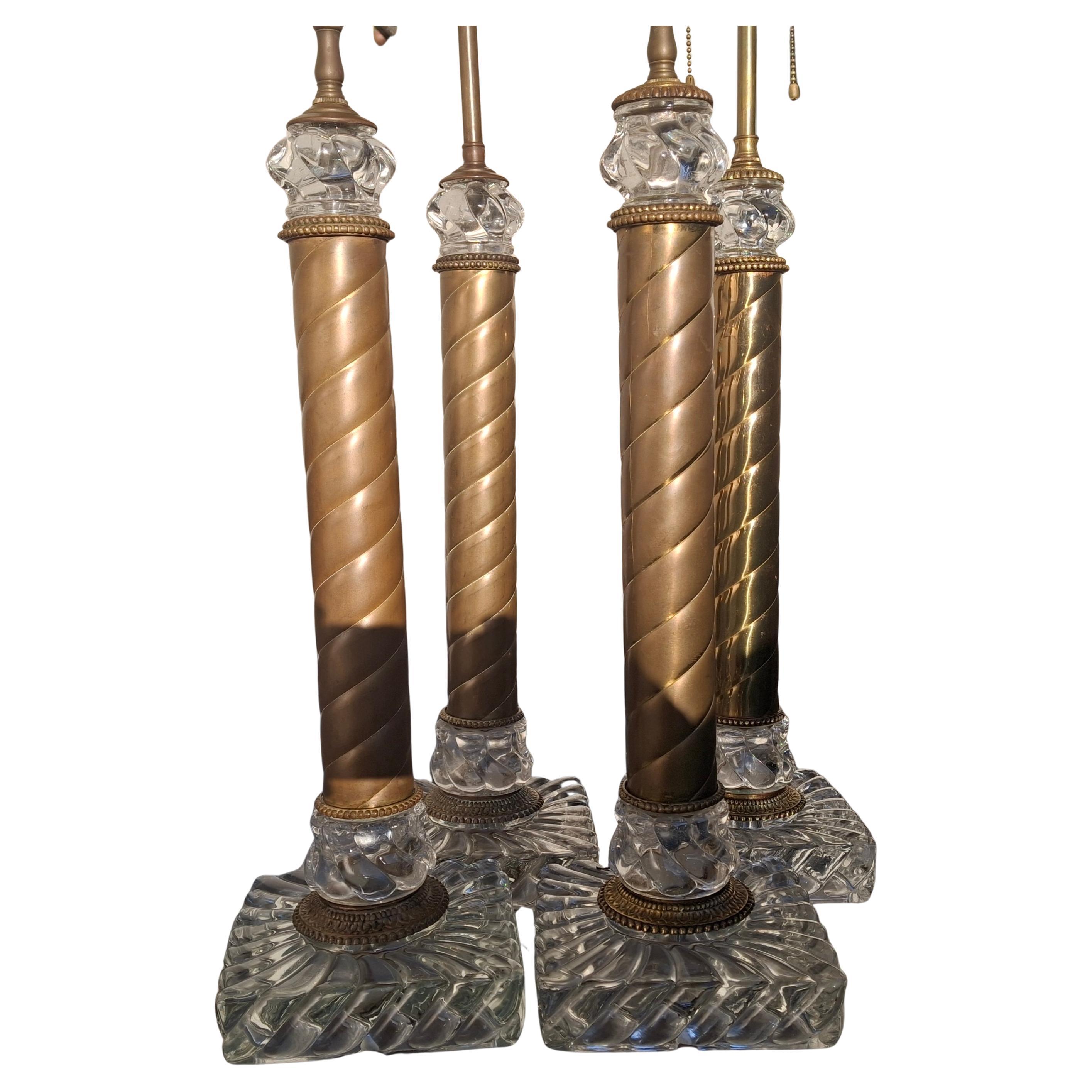 1920s Set of 4 French Regency Baccarat Columnar Crystal Brass Swirl Table Lamps in vendita