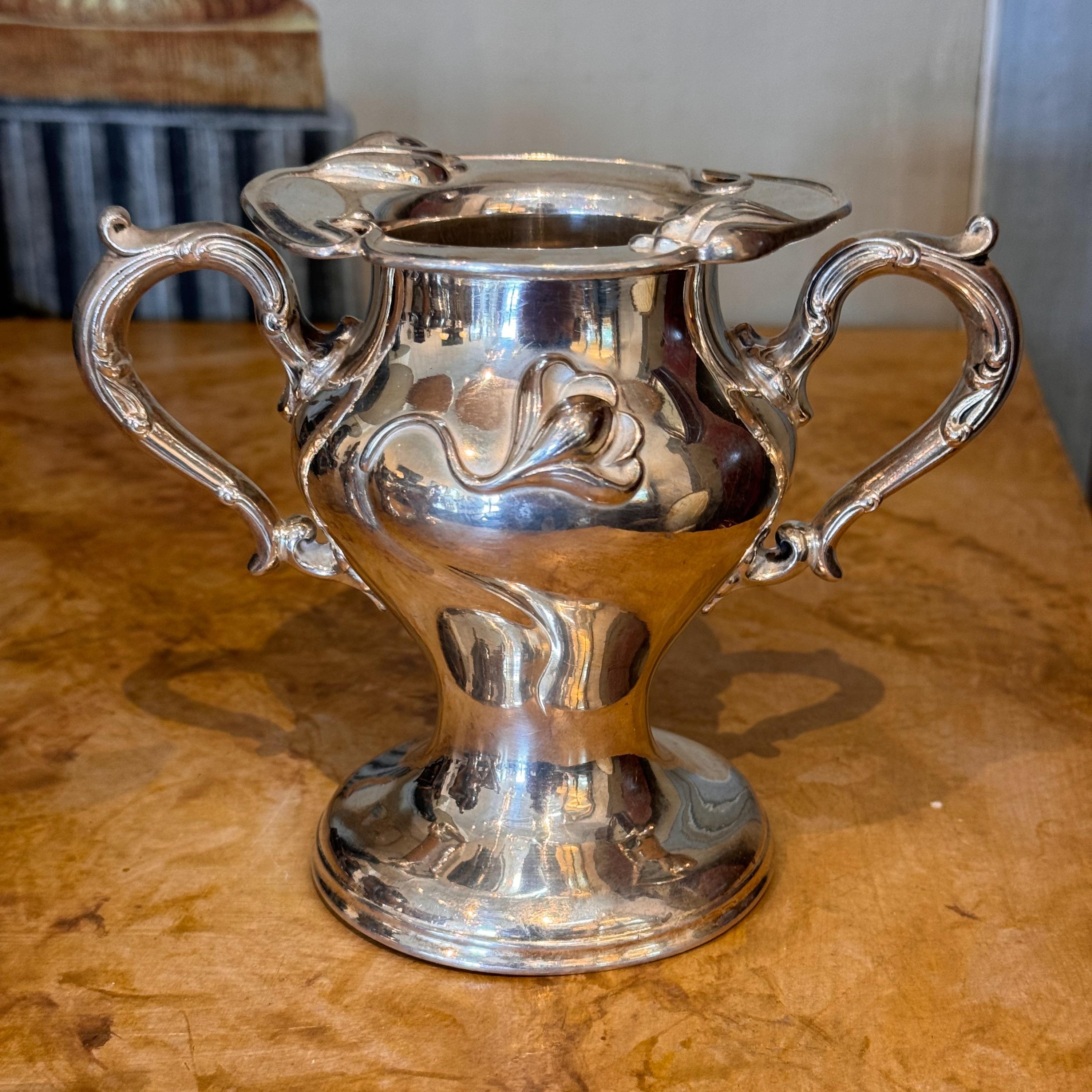 1920s Set of 4 Silverplate Serving Pieces For Sale 2