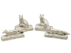 Set von vier Speisekarten-/Kartenhaltern aus Sterlingsilber von Garrard & Co Ltd:: 1920er Jahre