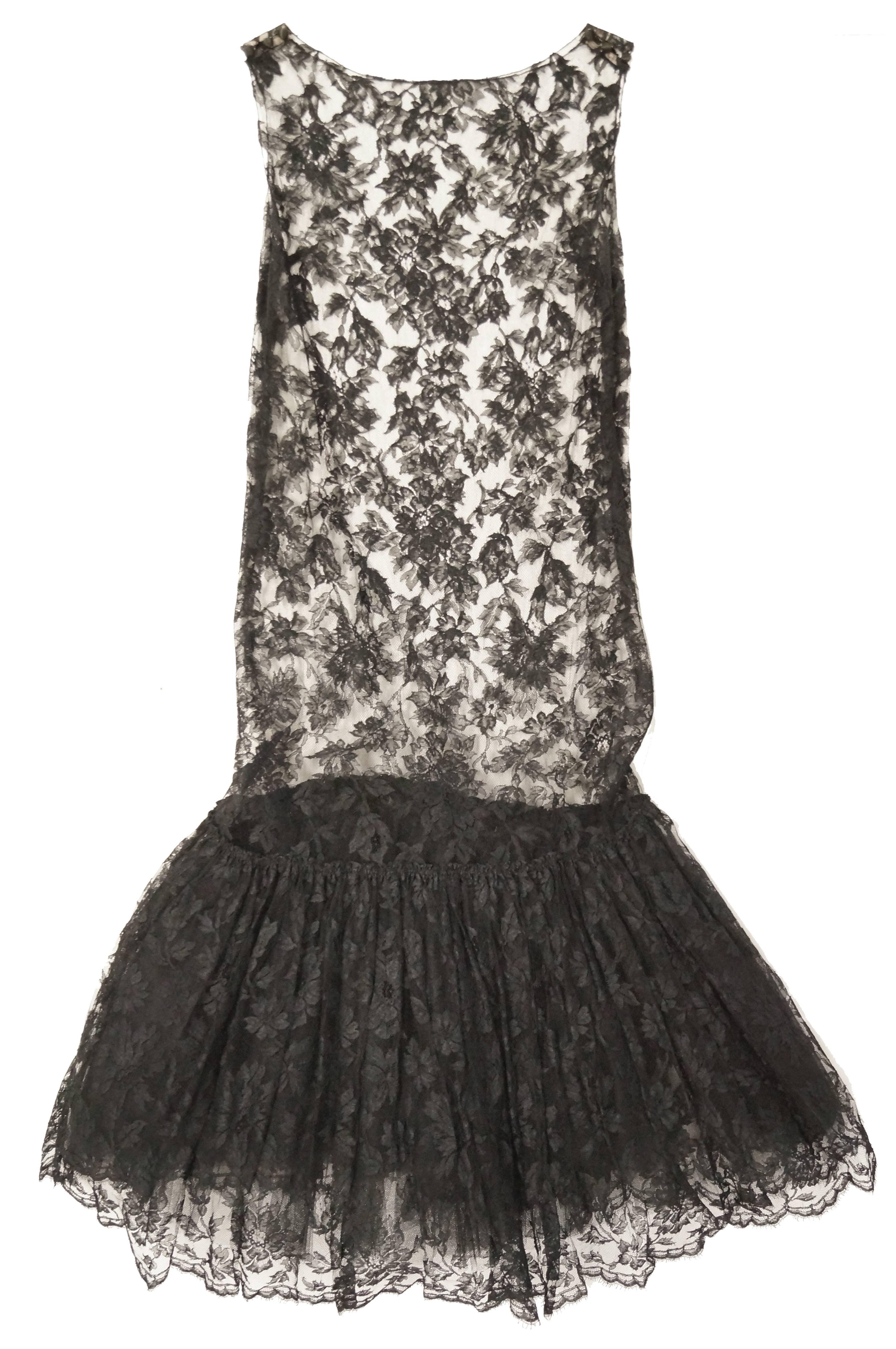 Sheer Black Lace Fluted Ruffle Dress, 1920s  For Sale 4