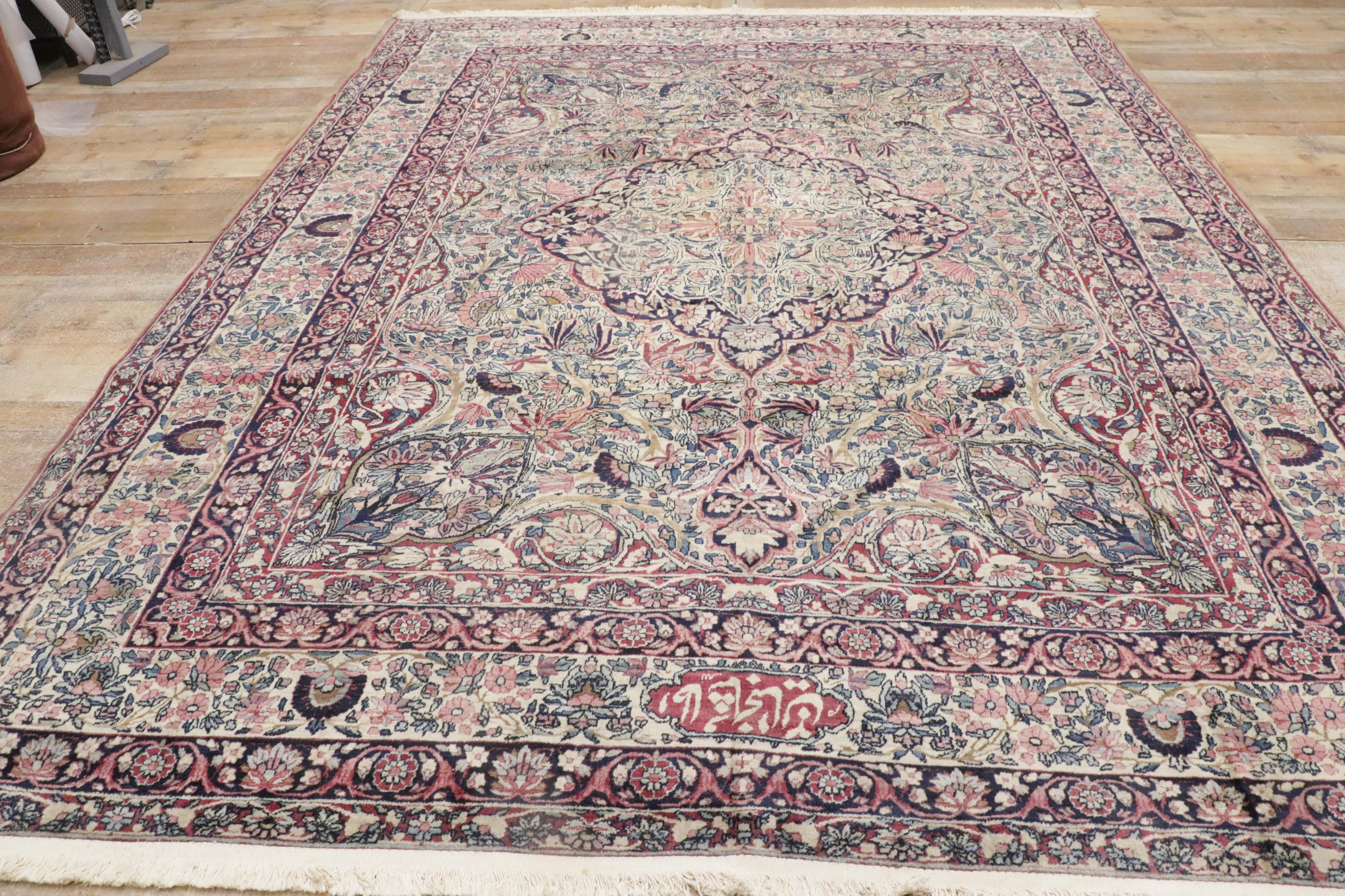 1920's Signed Persian Kermanshah Carpet with Traditional Style For Sale 9