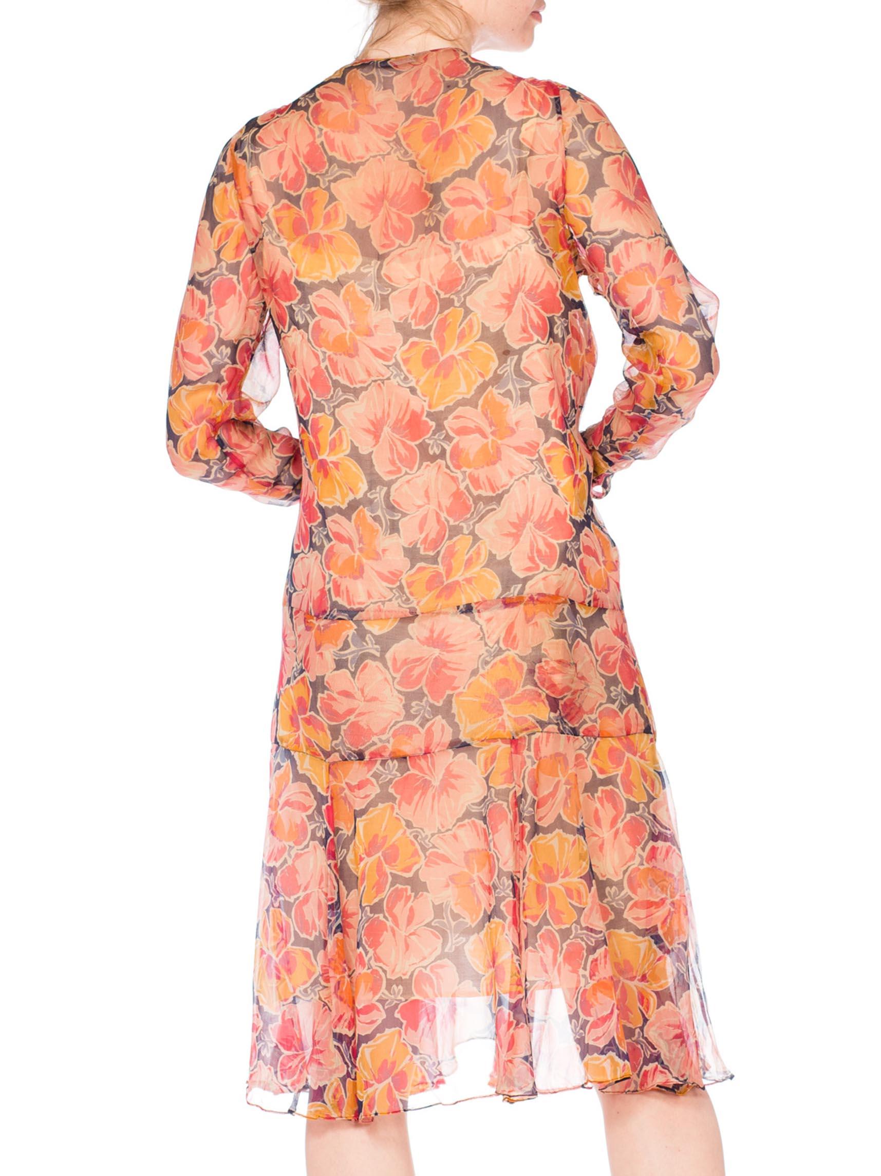 Women's 1920S Silk Chiffon Long Sleeve Tropical Floral Drop Waist Dress For Sale