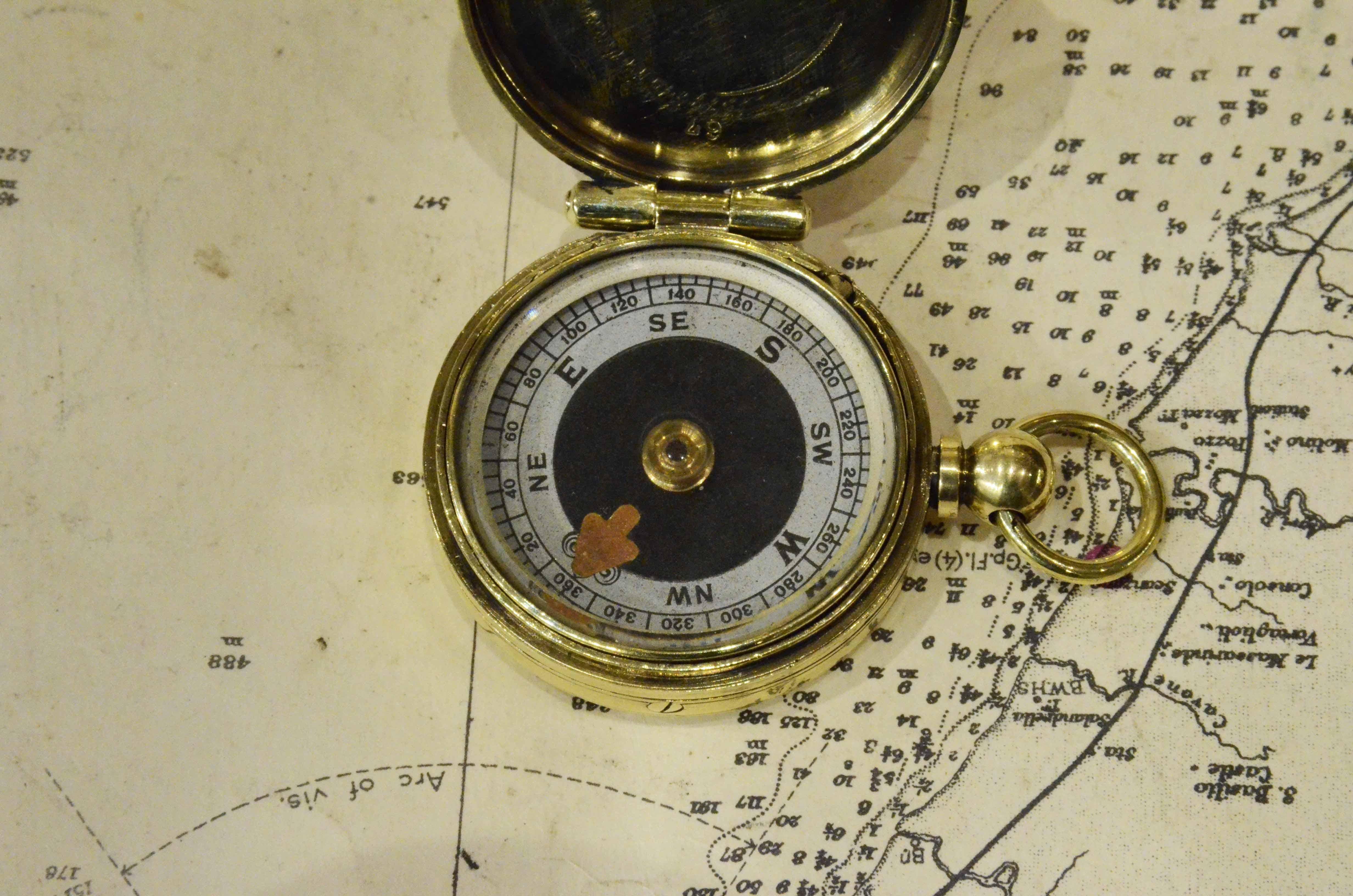 1920s Small Brass Nautical Pocket Compass Antique Maritime Navigation Instrument 1