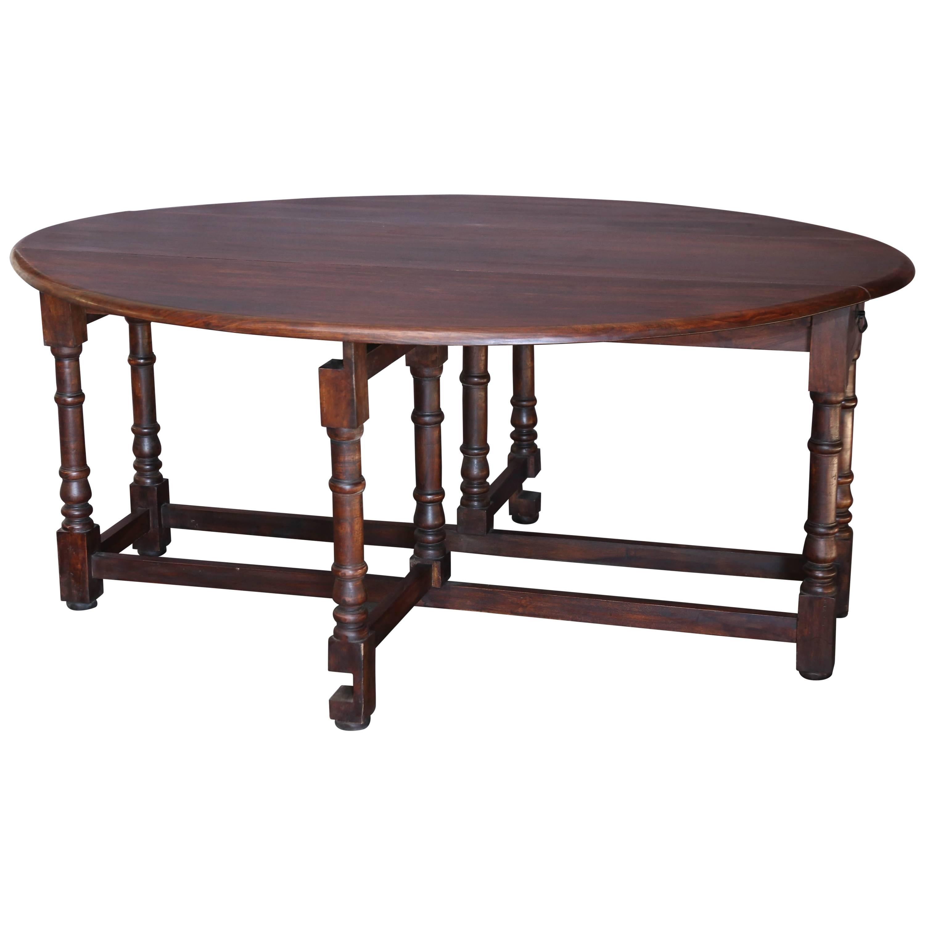 1920s Solid Teak Wood British Colonial Gate Leg Breakfast Table For Sale
