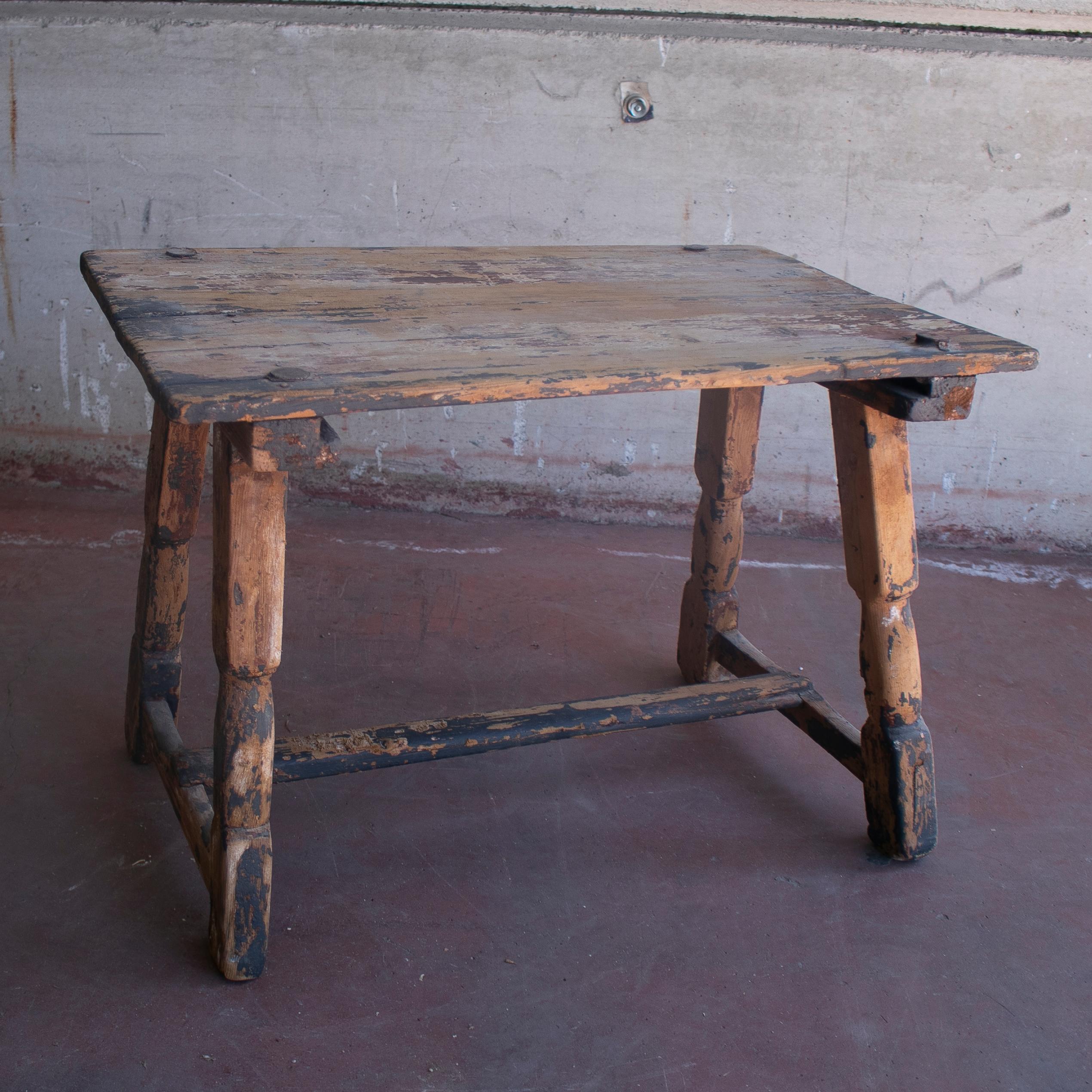 corner table farmhouse