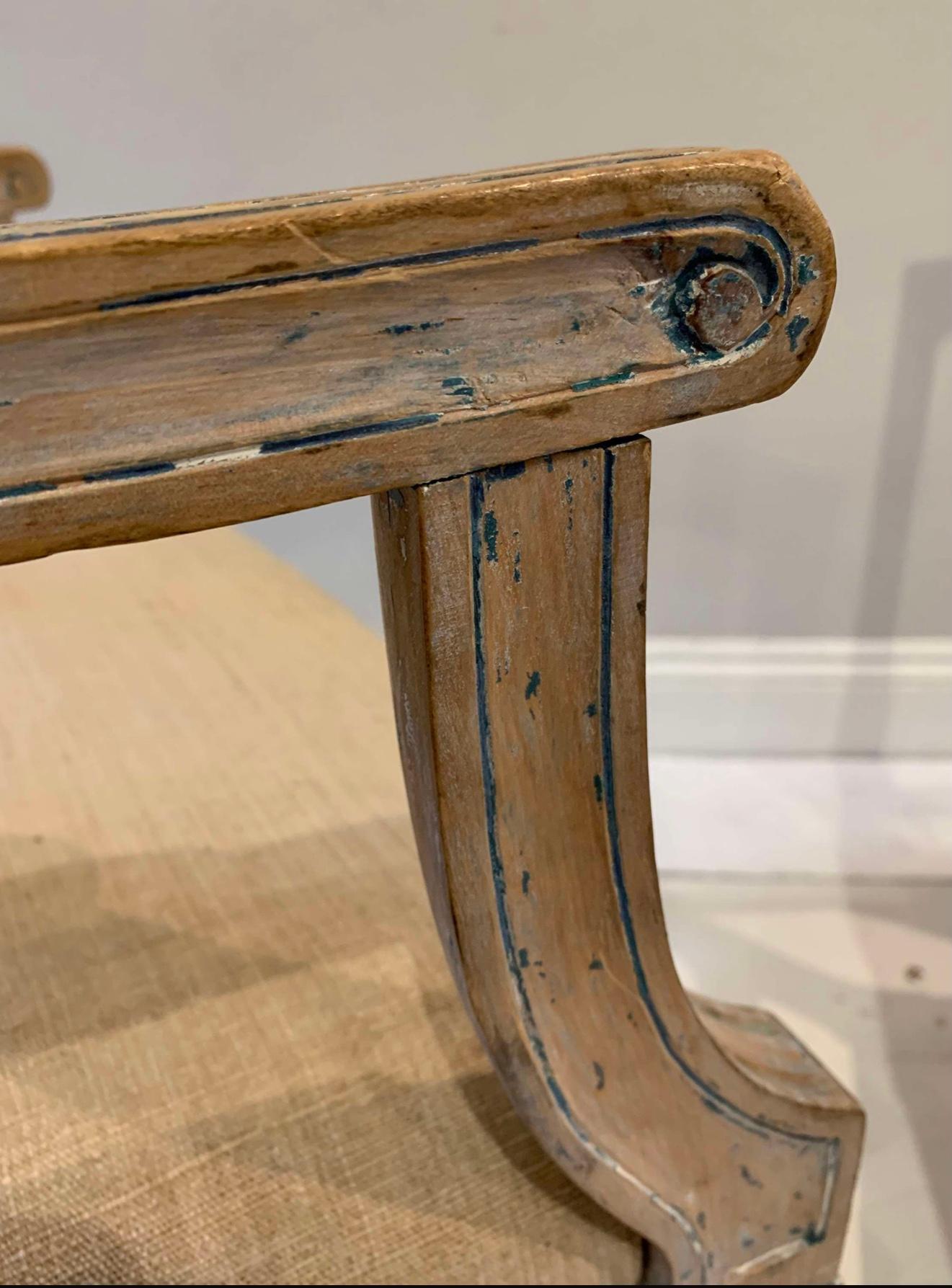 Fauteuils suédois des années 1920, arrachés à leur peinture d'origine en vente 2