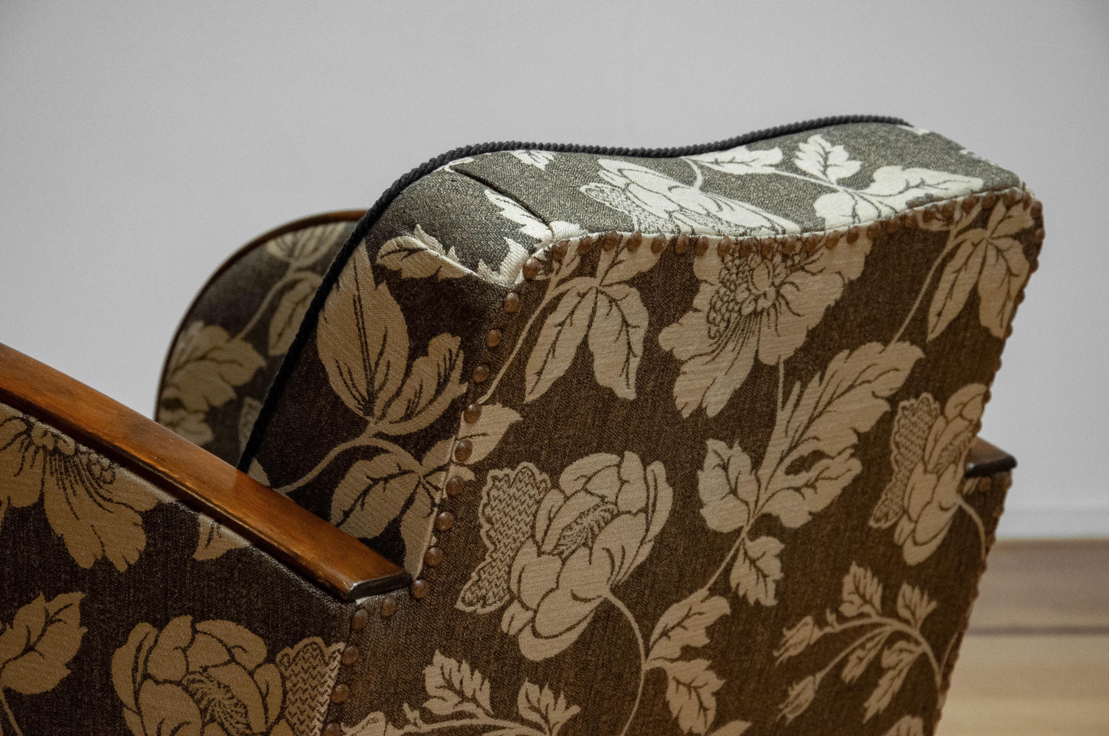 1920s Swedish Art Deco Club Chair With Wooden Armrests On Brown Jacquard Fabric 2