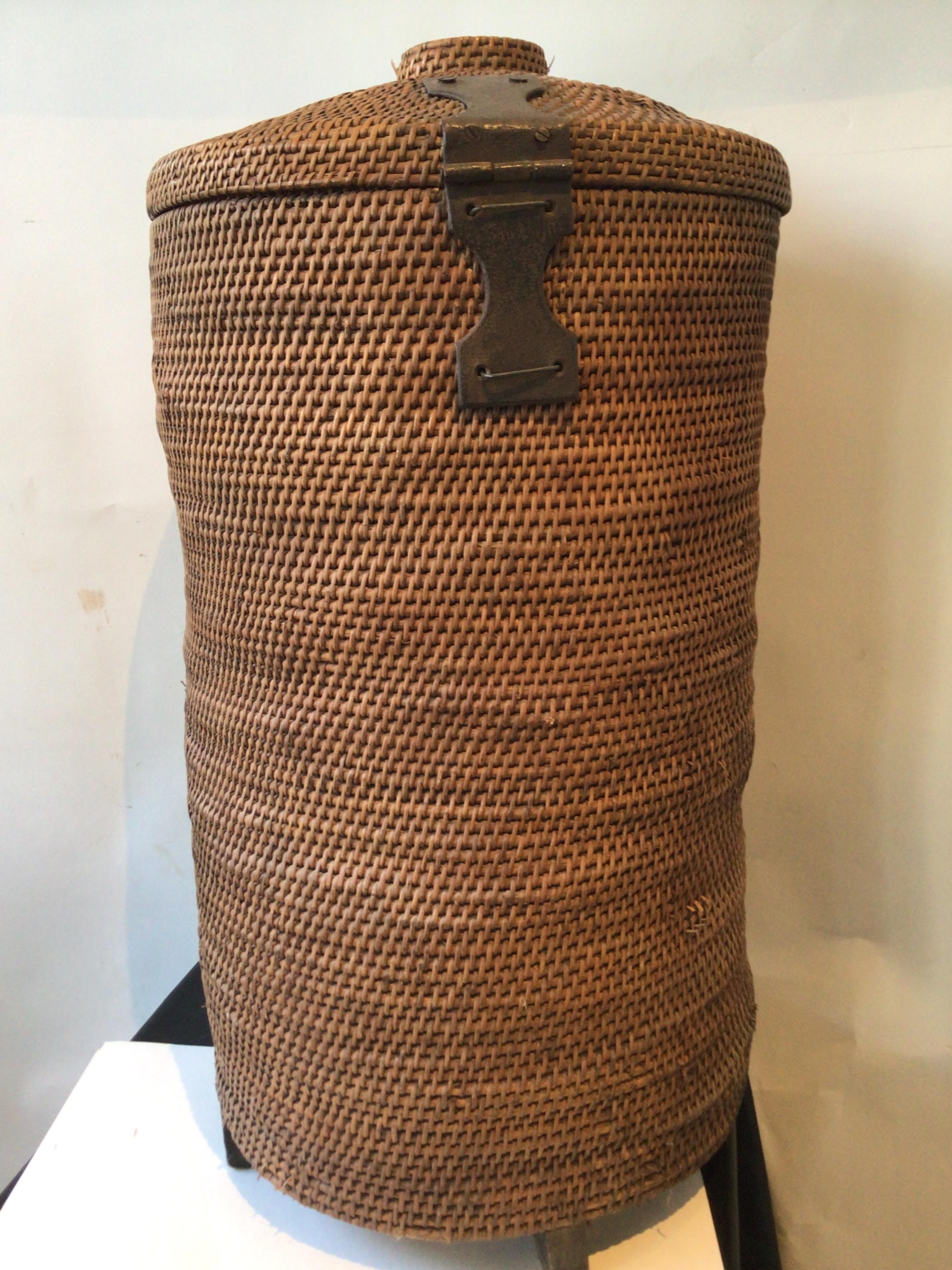 1920s Tall Chinese Wicker Basket 7