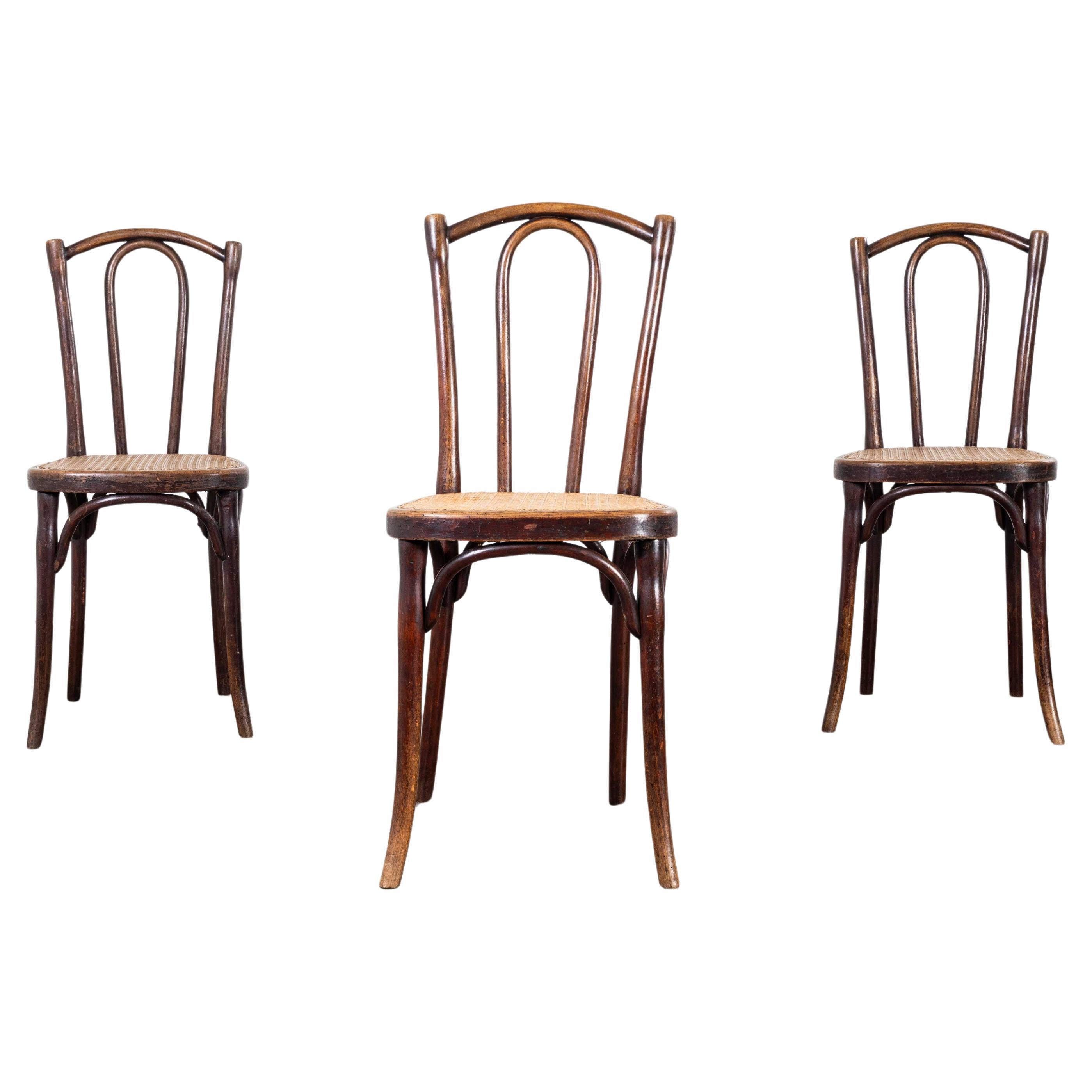 Chaises de salle à manger à assise cannée originales de Thonet des années 1920 - Lot de trois