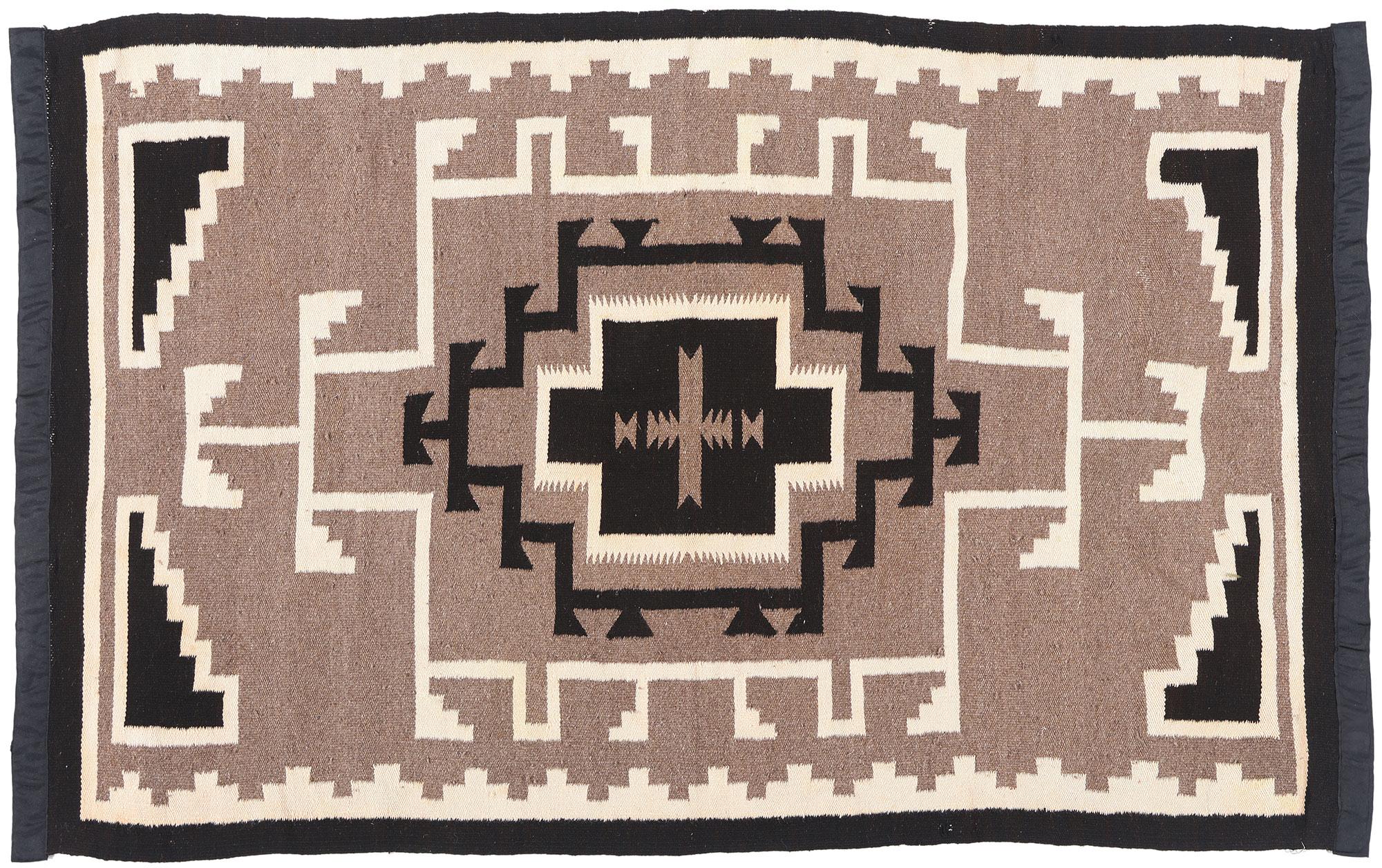 Antique Two Grey Hills-Inspired Southwest Modern Rug Early 20th Century For Sale 3