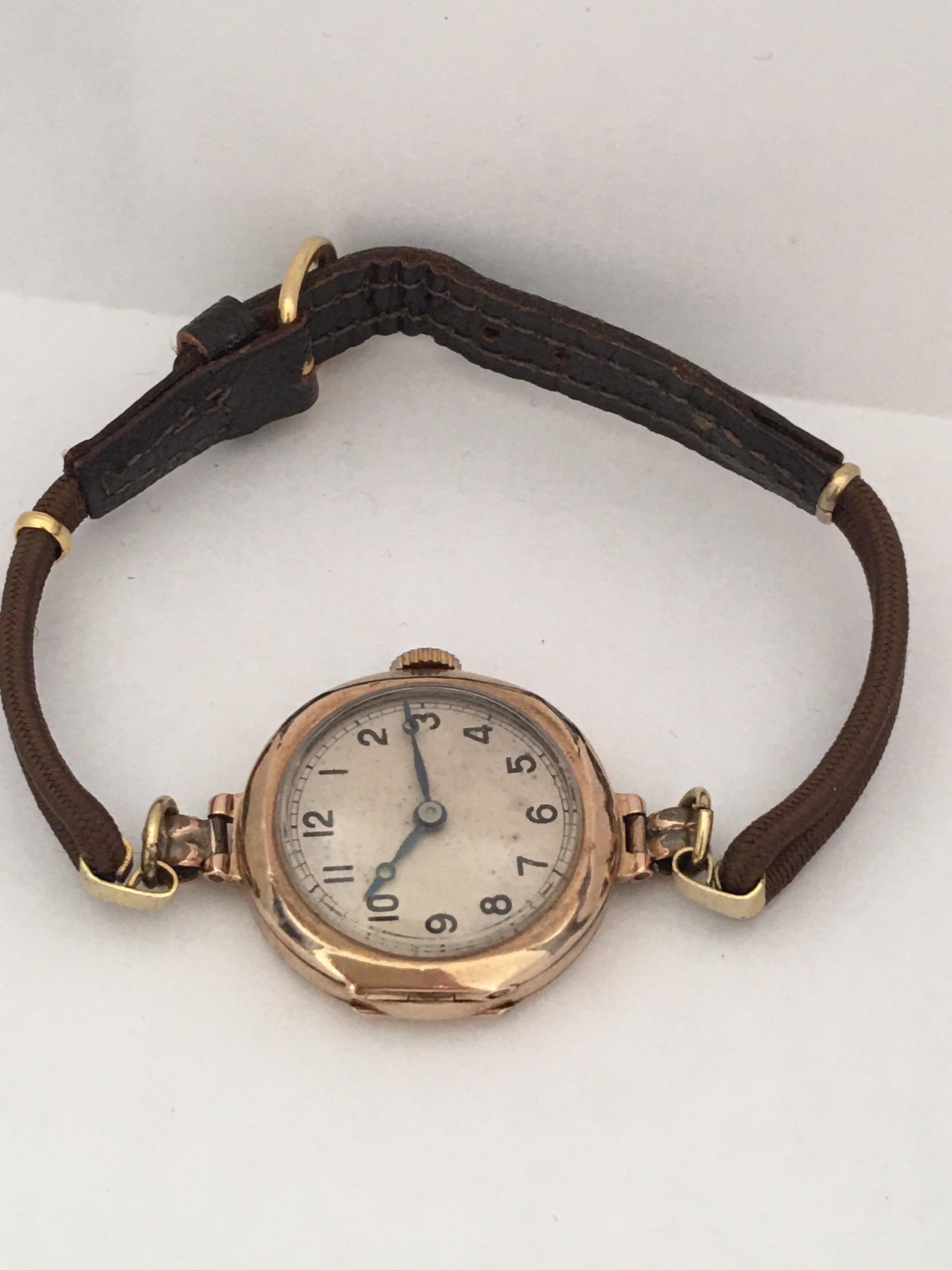 Women's 1920s Vintage 9 Karat Gold Manual Winding Ladies Trench Watch