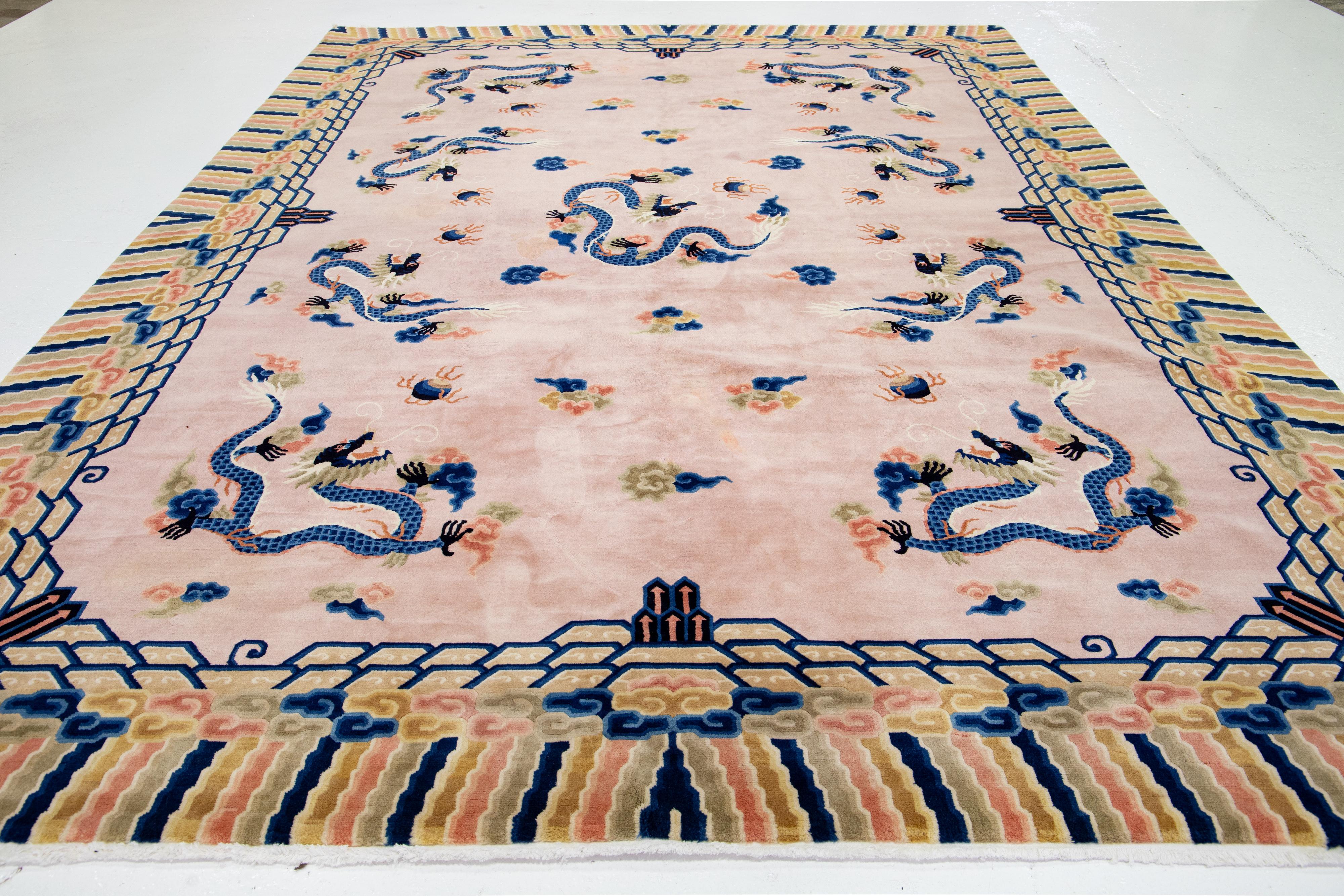 1920s Vintage Peking Wool Rug Handmade In Light Pink with Classic Chinese Design For Sale 4