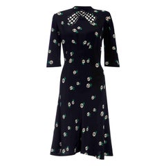 1920s Vintage - Printed Silk Flapper Dress - Crocheted Front Panel - 3/4 Sleeve