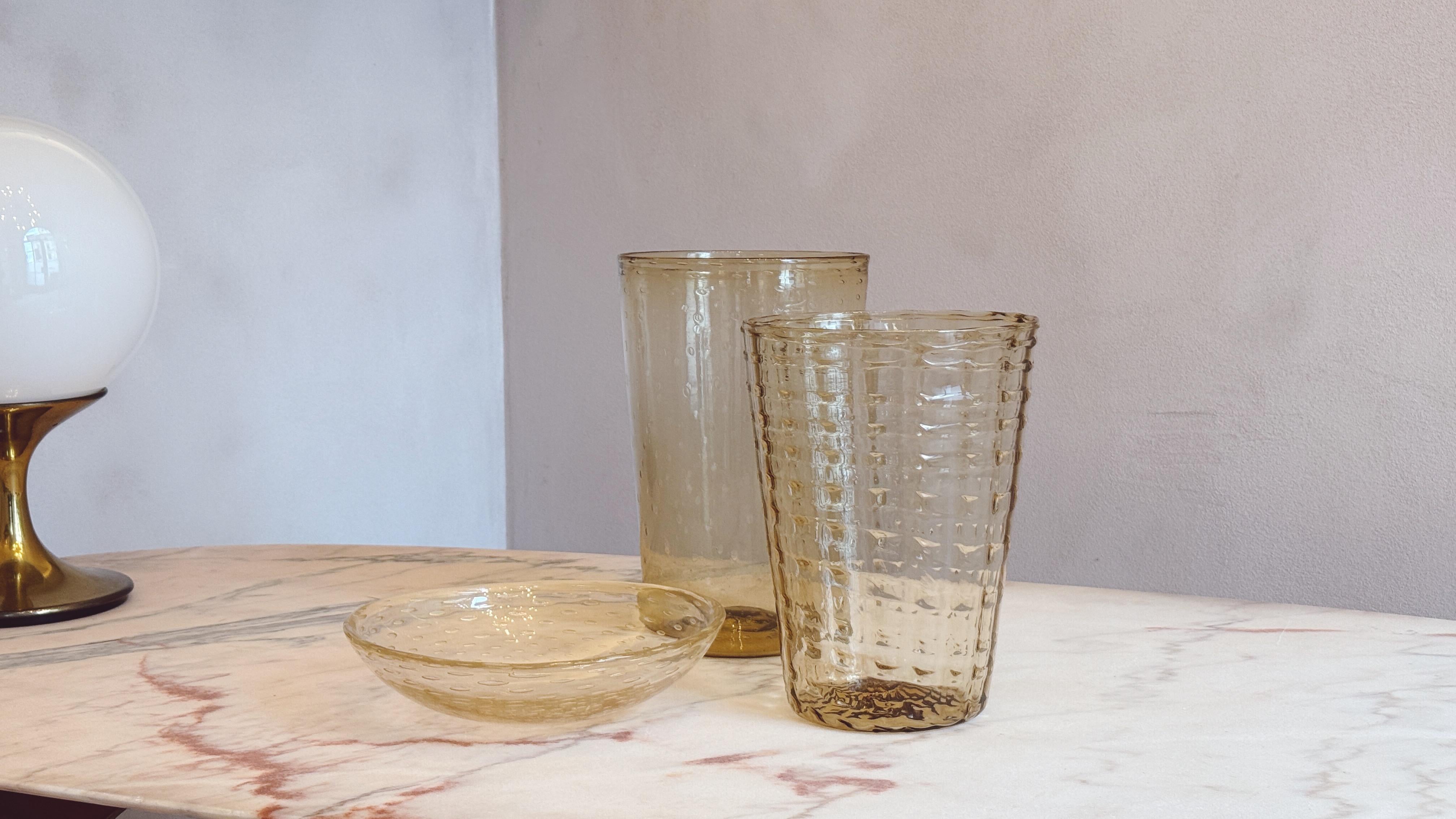 1920s Vittorio Zecchin Pale Yellow Large Hand-blown Murano Glass Bolle Vase For Sale 5