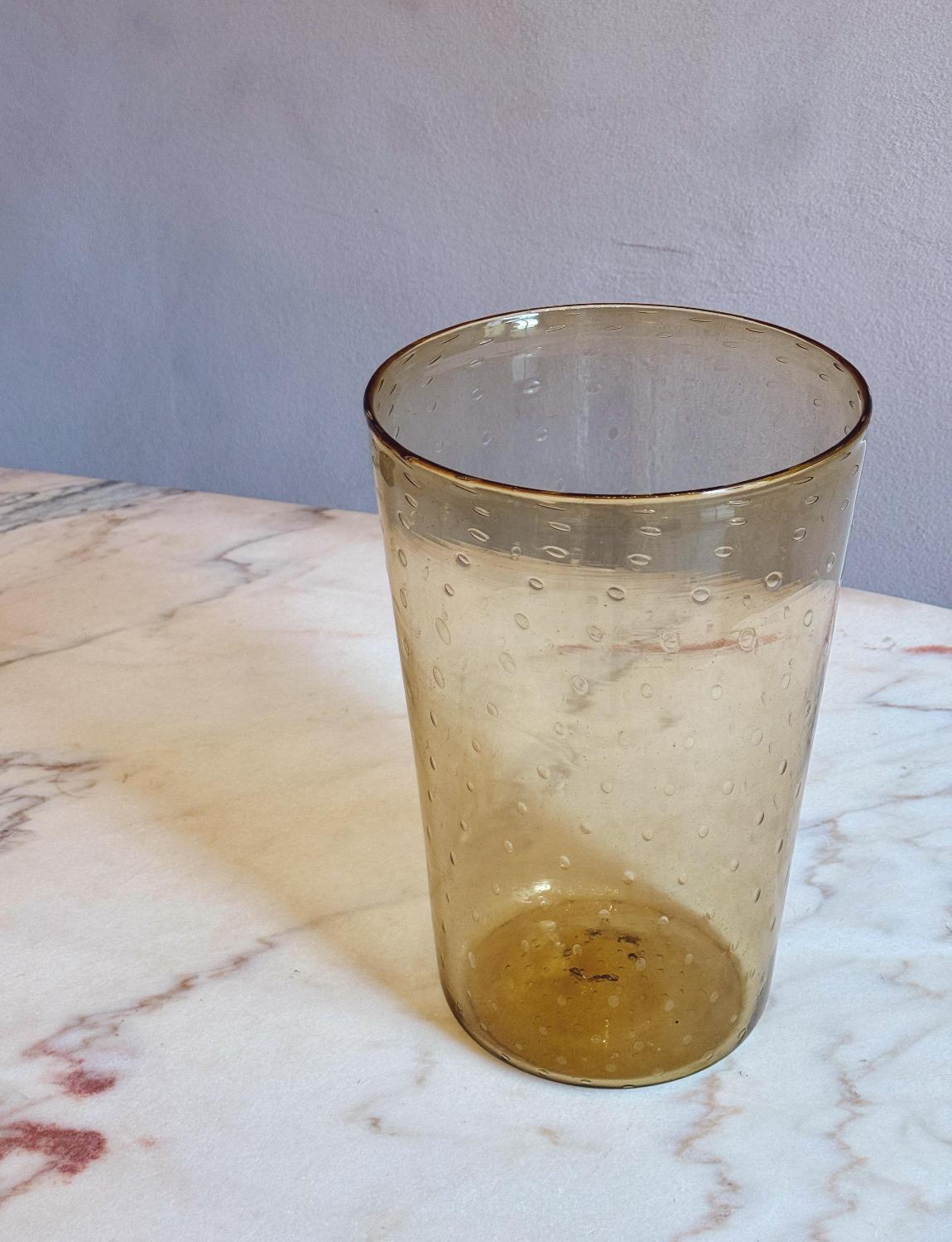 1920s Vittorio Zecchin Pale Yellow Large Hand-blown Murano Glass Bolle Vase In Good Condition For Sale In Florence, Tuscany