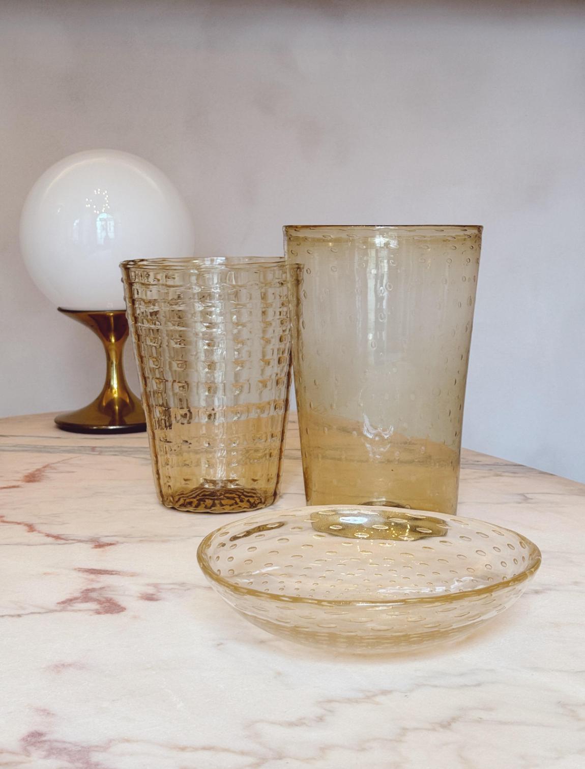 1920s Vittorio Zecchin Pale Yellow Large Hand-blown Murano Glass Bolle Vase For Sale 3
