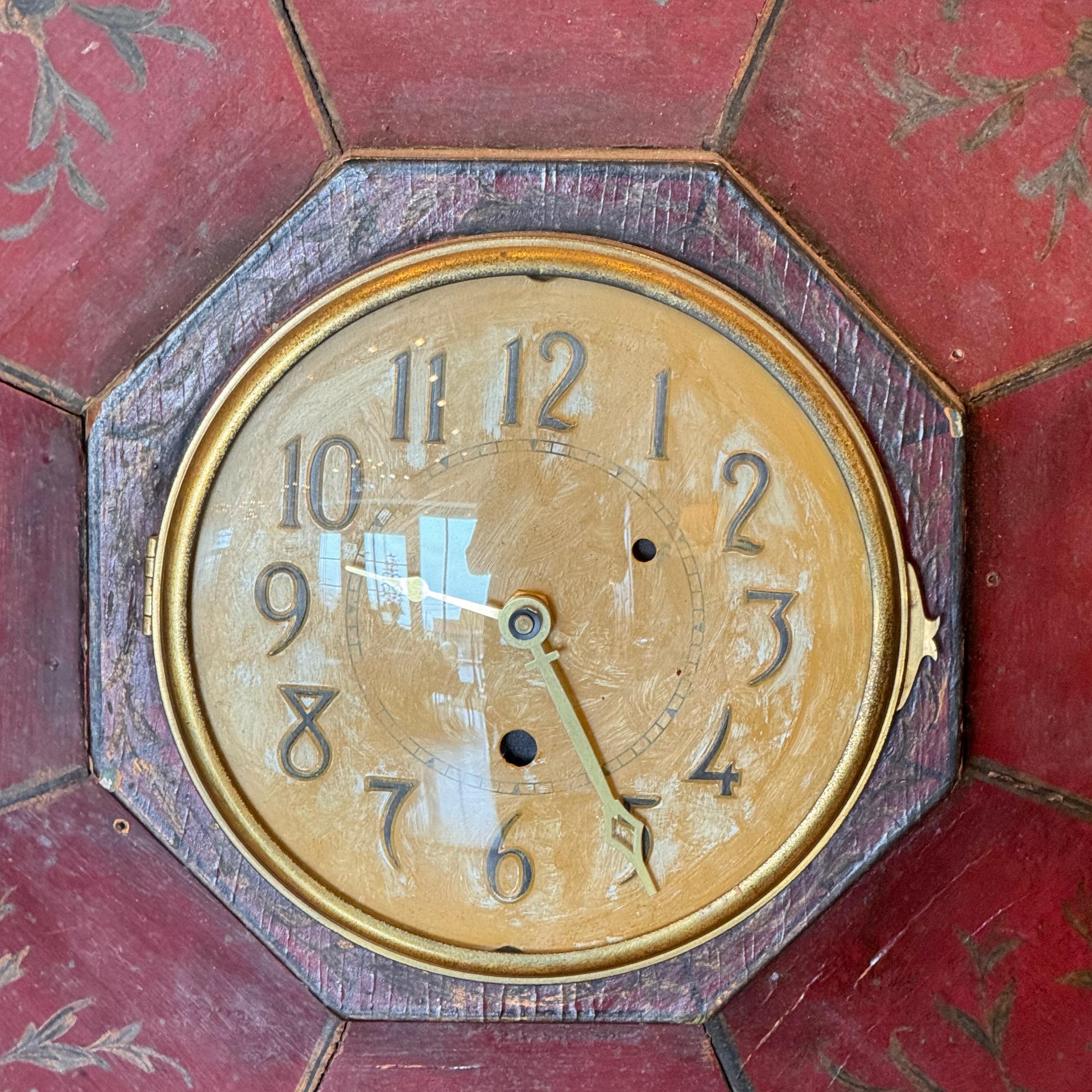 1920s Wall Clock In Good Condition For Sale In Charlottesville, VA