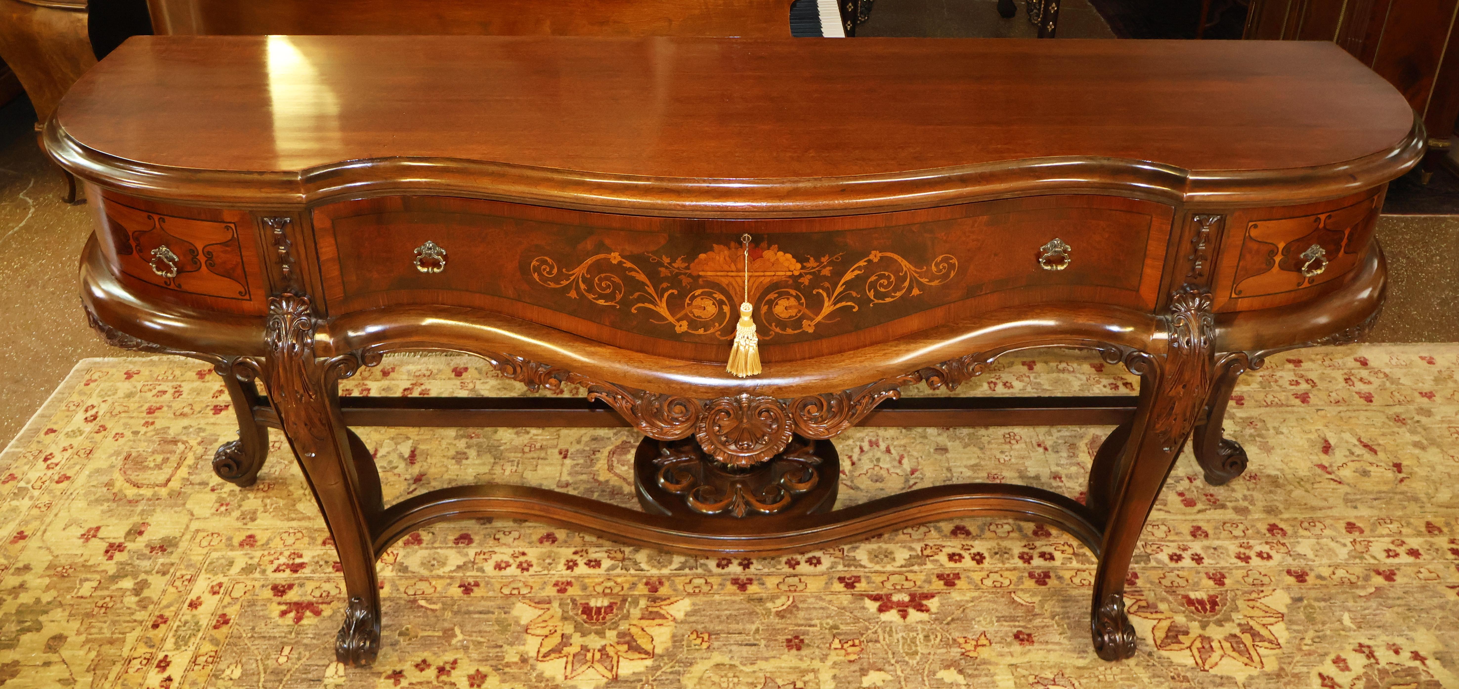 ​1920's Walnut Inlaid French Style Server Buffet Sideboard By Rockford Furniture

Dimensions : 84