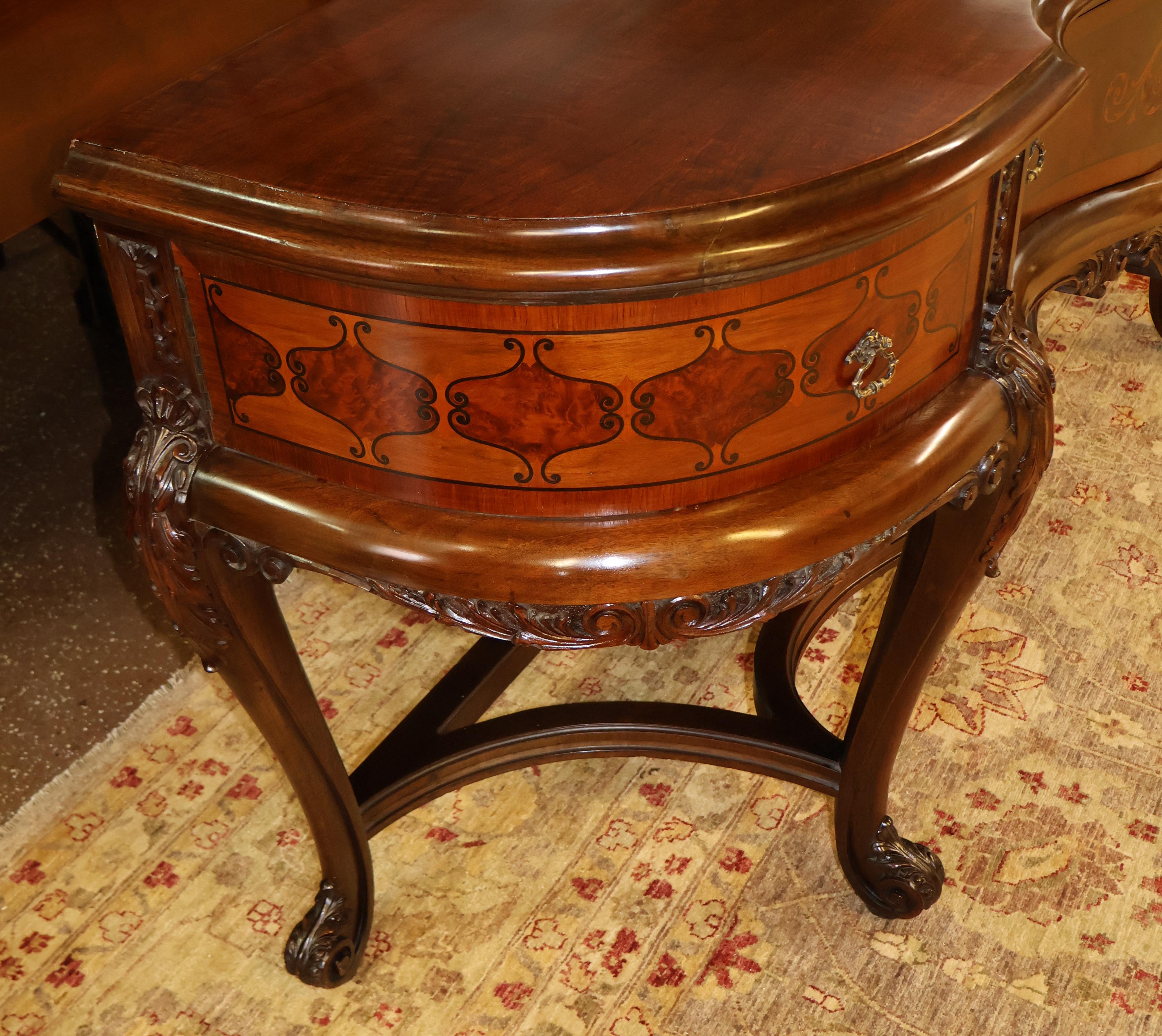 Louis XV 1920's Walnut Inlaid French Style Server Buffet Sideboard By Rockford Furniture For Sale