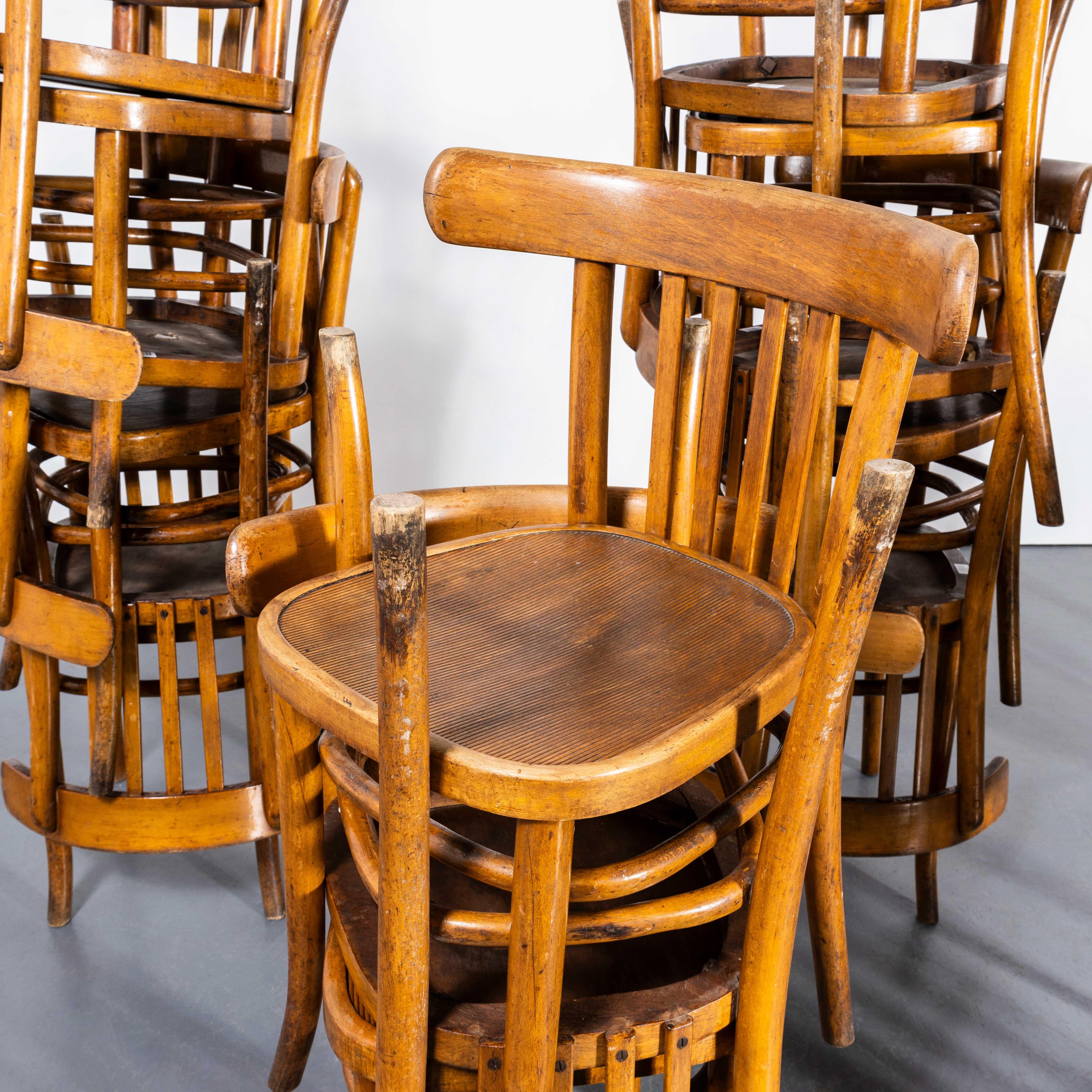 1920's Warm Honey Classic Bentwood Dining Chair - Various Quantities Available (Europäisch) im Angebot