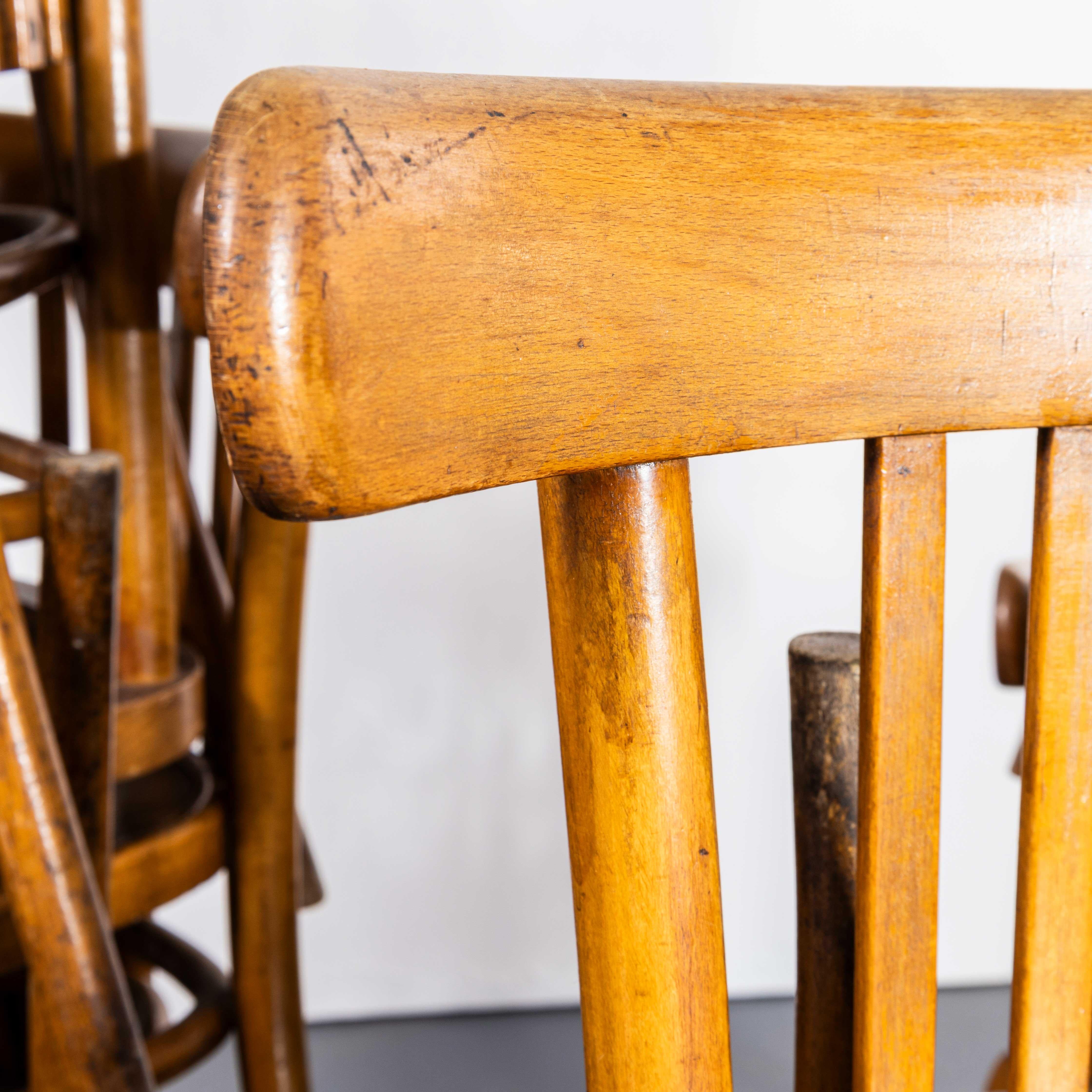 1920's Warm Honey Classic Bentwood Dining Chair - Various Quantities Available im Zustand „Gut“ im Angebot in Hook, Hampshire