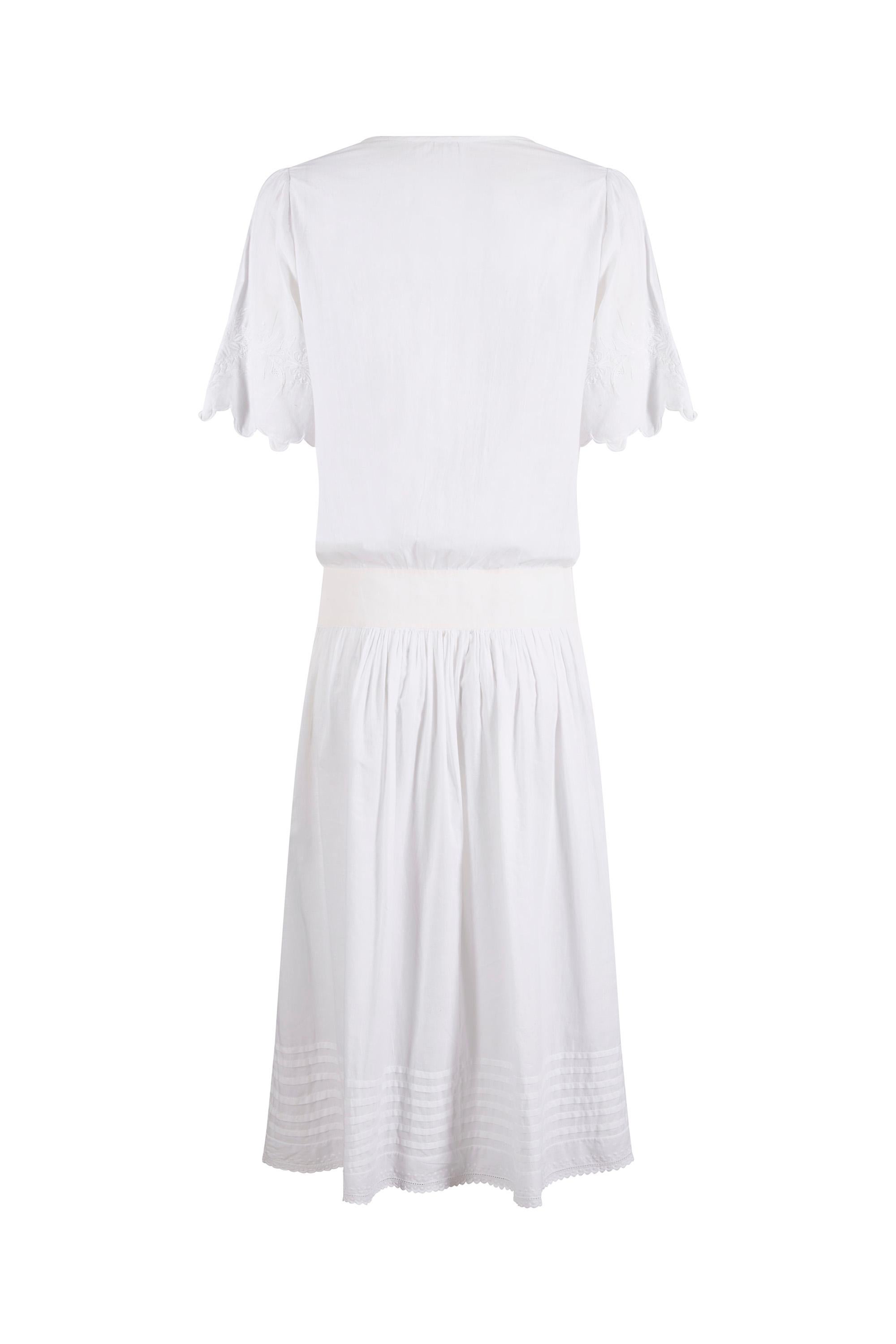 Gray 1920s White Embroidered Cotton Tea Dress For Sale