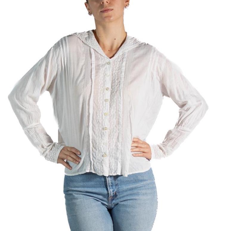 Gray 1920S White Hand Embroidered Organic Cotton Voile Top For Sale