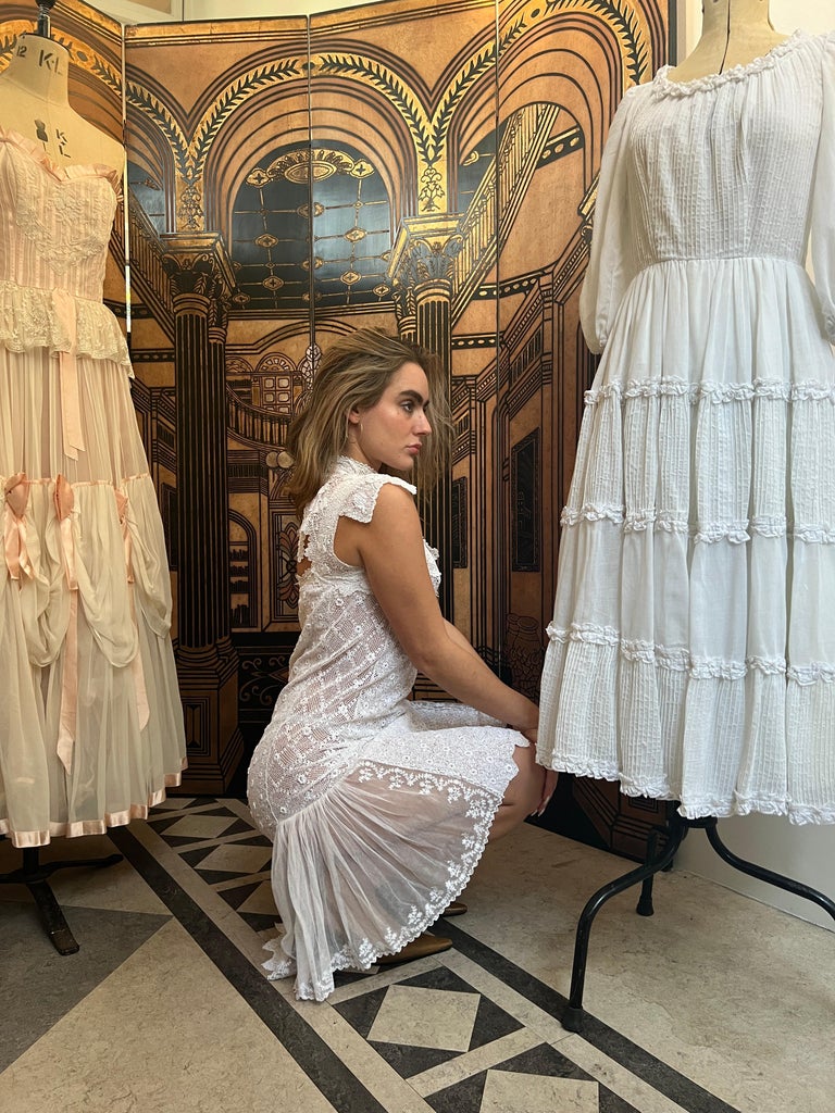 inexpensive lace bridesmaid dresses Wholesale Lace Tulle Spaghetti Straps A-line Wedding Dress