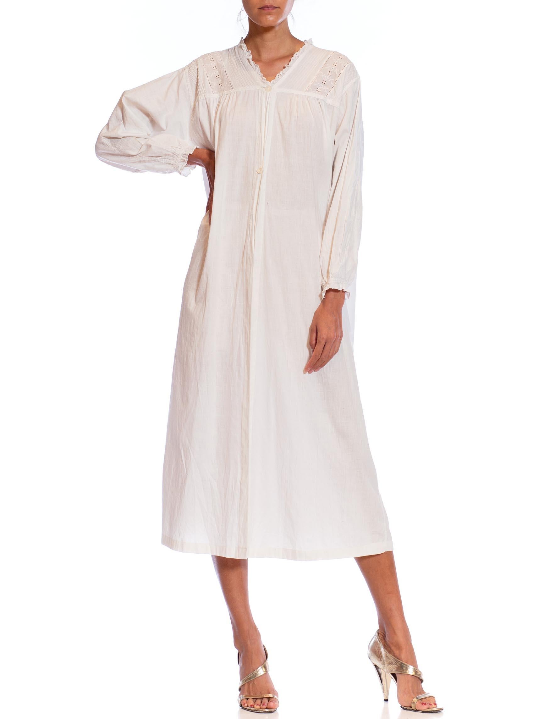 1920S White Organic Cotton Lace Trimmed Duster Robe For Sale 1