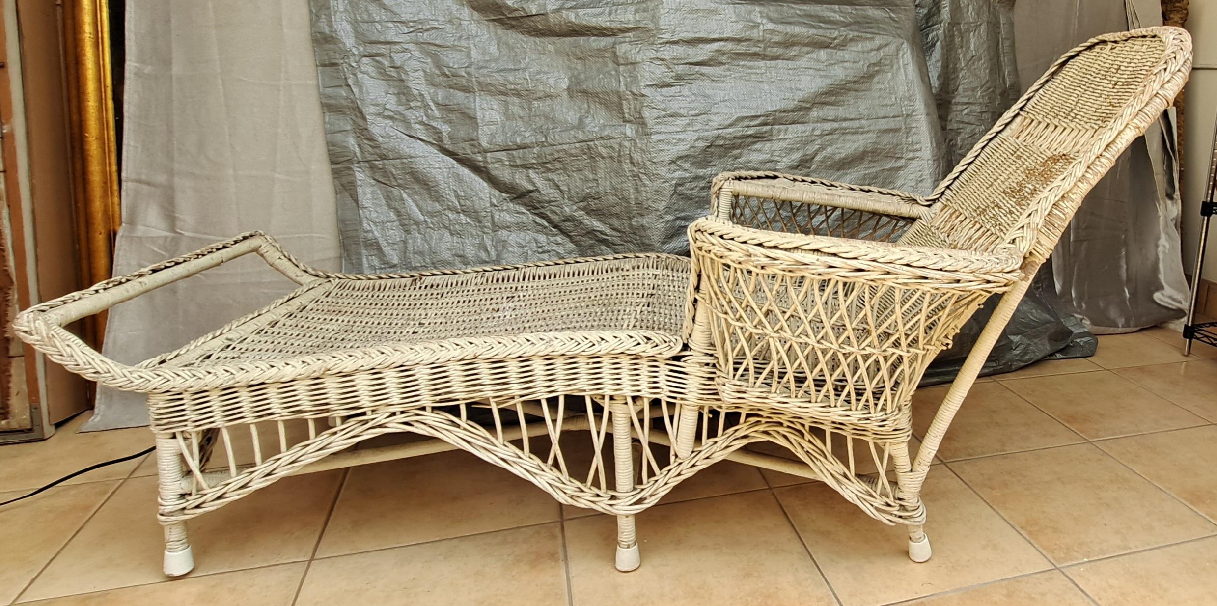 1920's White Wicker Chaise Lounge For Sale 5