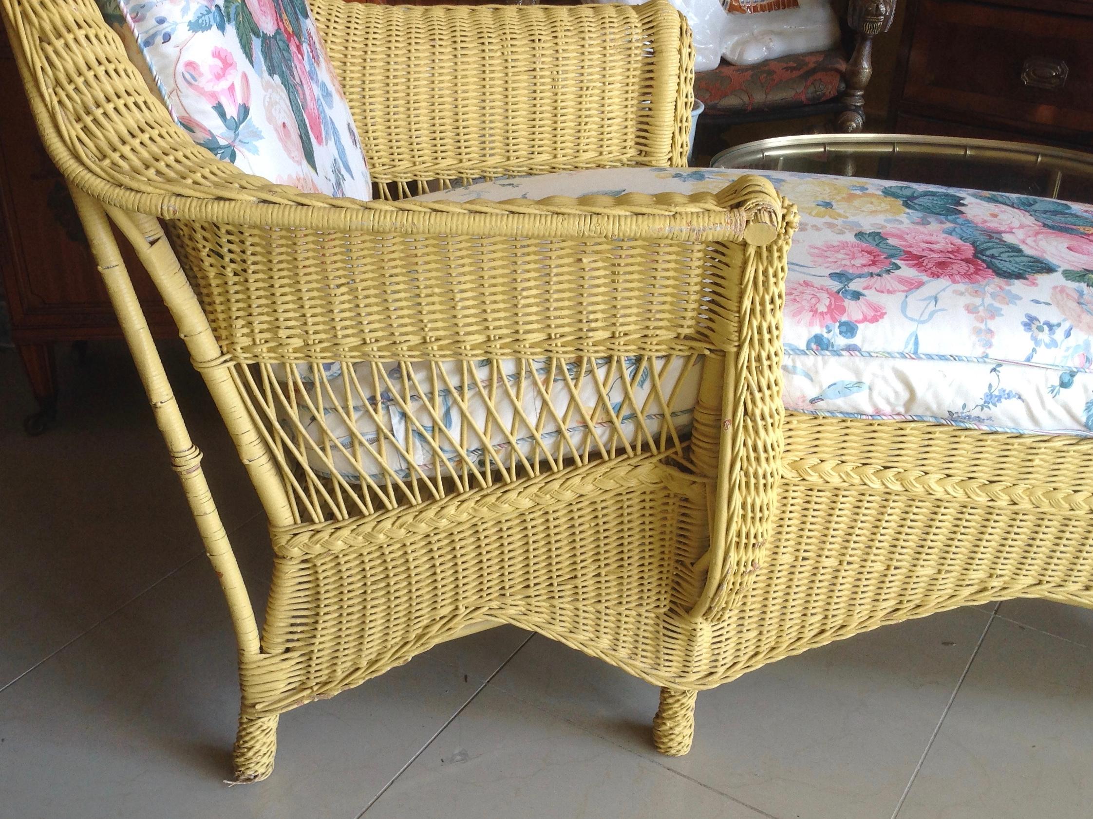 1920s Wicker Chase Lounge 4