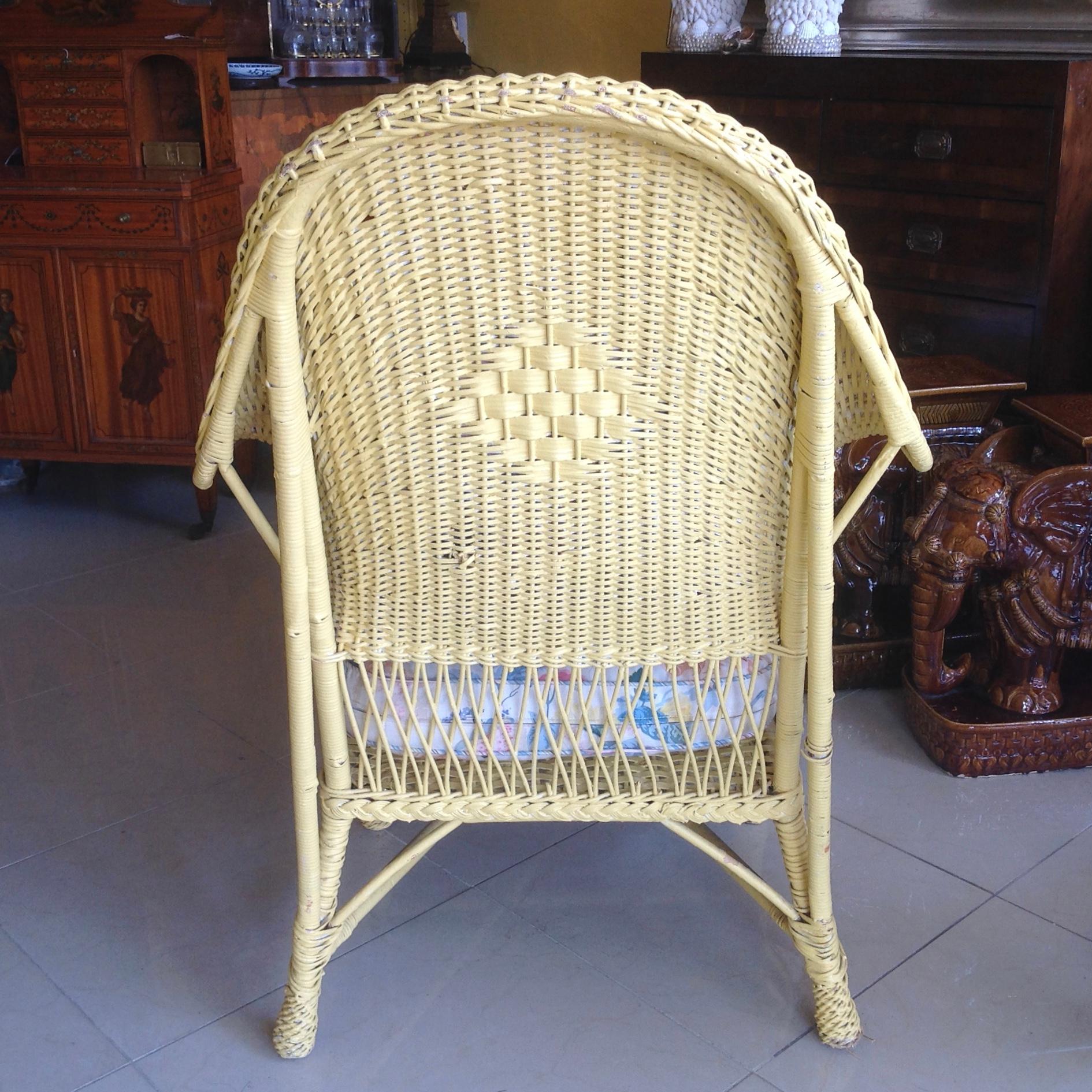 1920s Wicker Chase Lounge 5