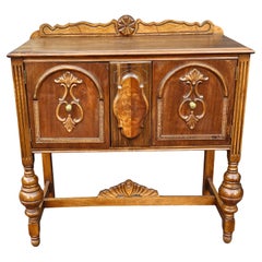 1920s William and Mary Tudor-style walnut server or buffet