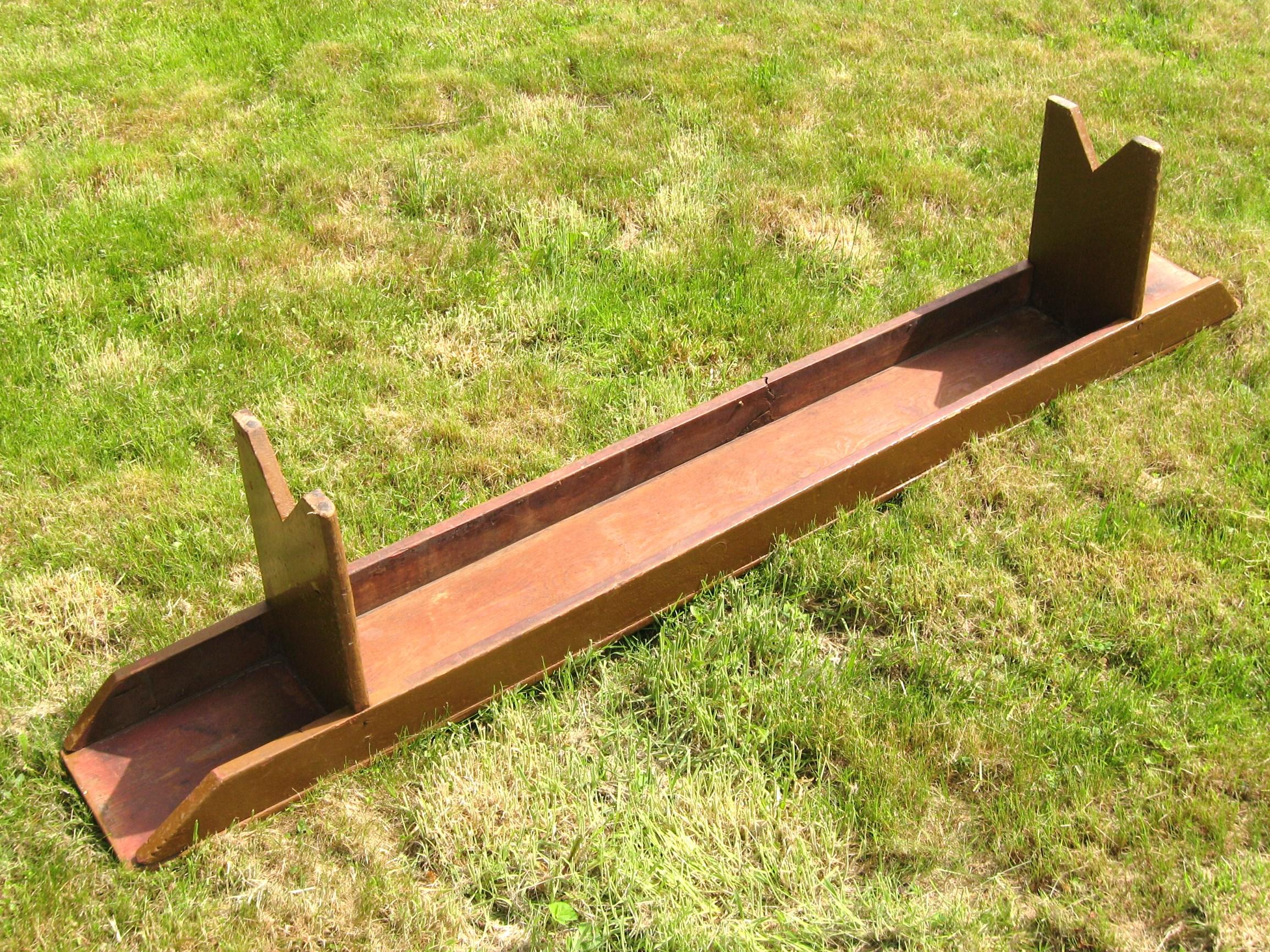 1920s Wonderful Pine Bench Golden Putty Color over Old Red Wash For Sale 2
