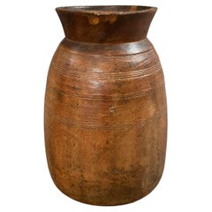 1920s  Olla de Madera Himachal