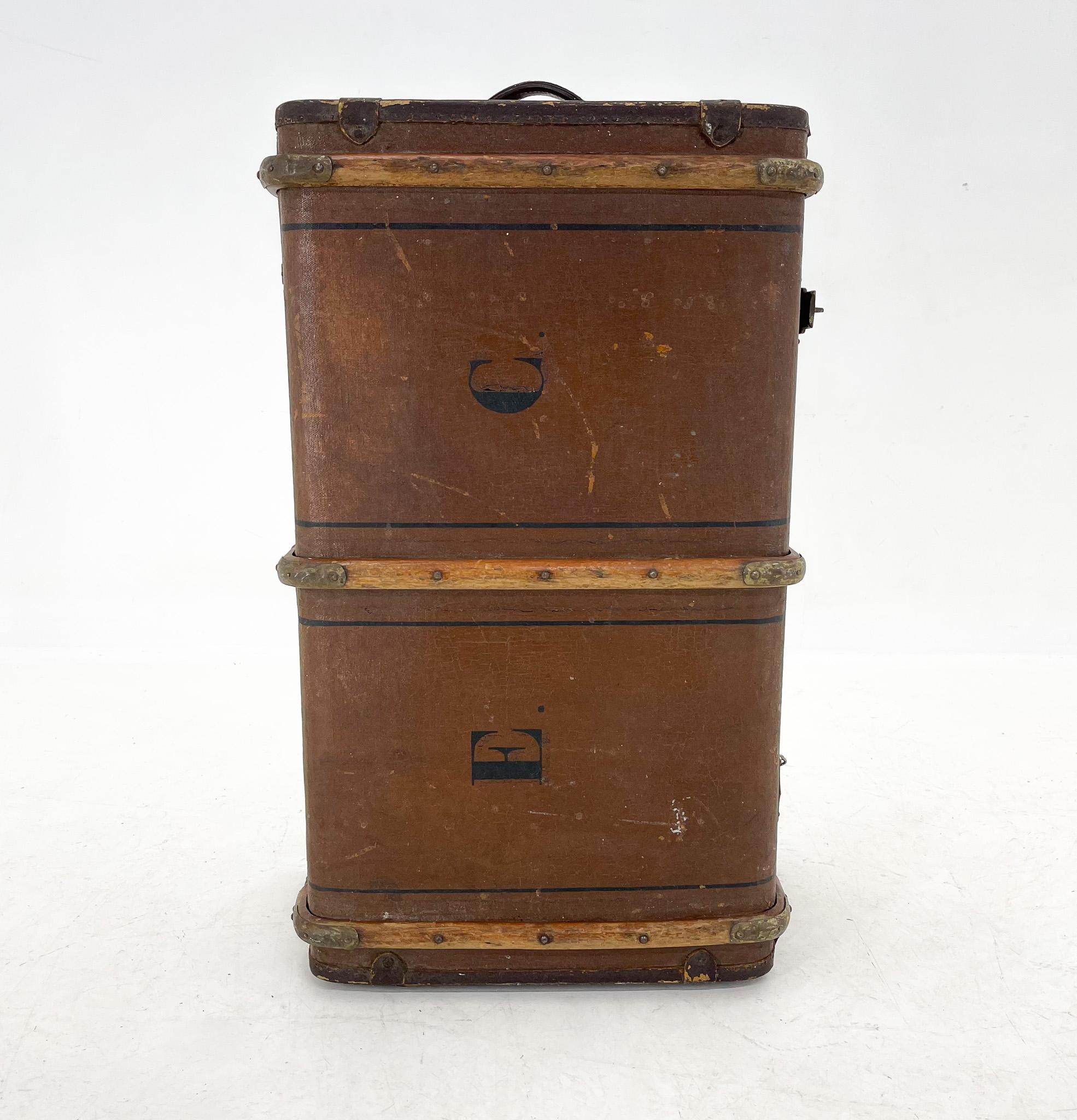 1920's, Wood Strapped Travel Trunk / Suitcase  3